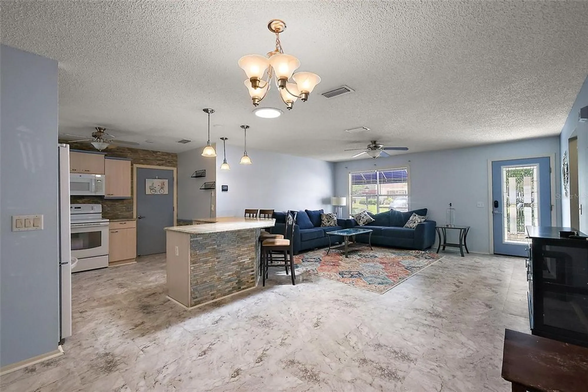 Property Slideshow image 3 of 34 | 2003 cordero ct, The Villages, FL, 32159