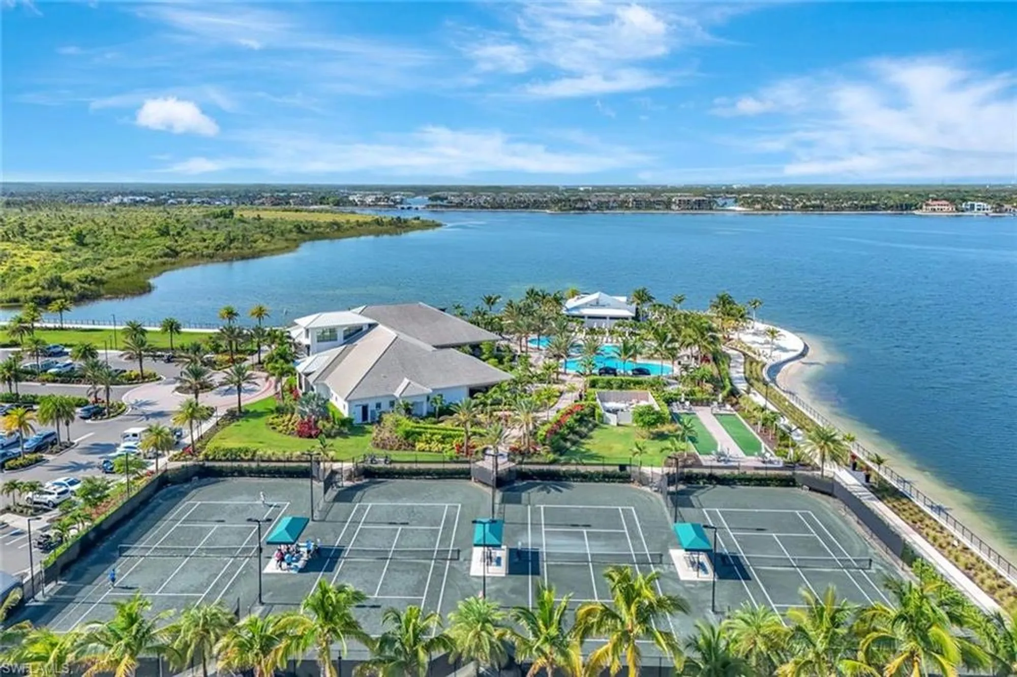 Property Slideshow image 31 of 32 | 12240 canal grande dr, Fort Myers, FL, 33913