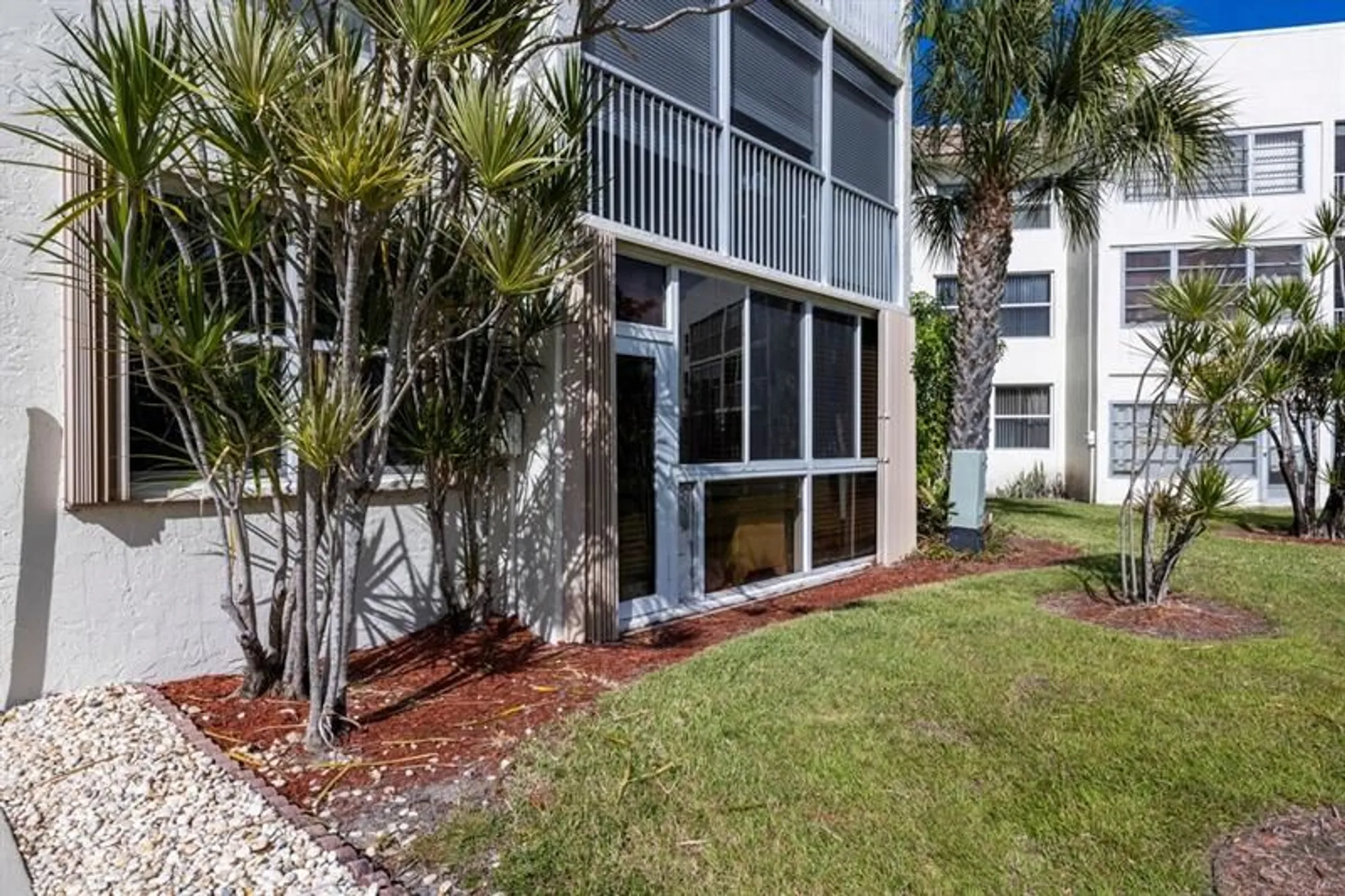 Property Slideshow image 26 of 35 | 6850 royal palm blvd, Margate, FL, 33063