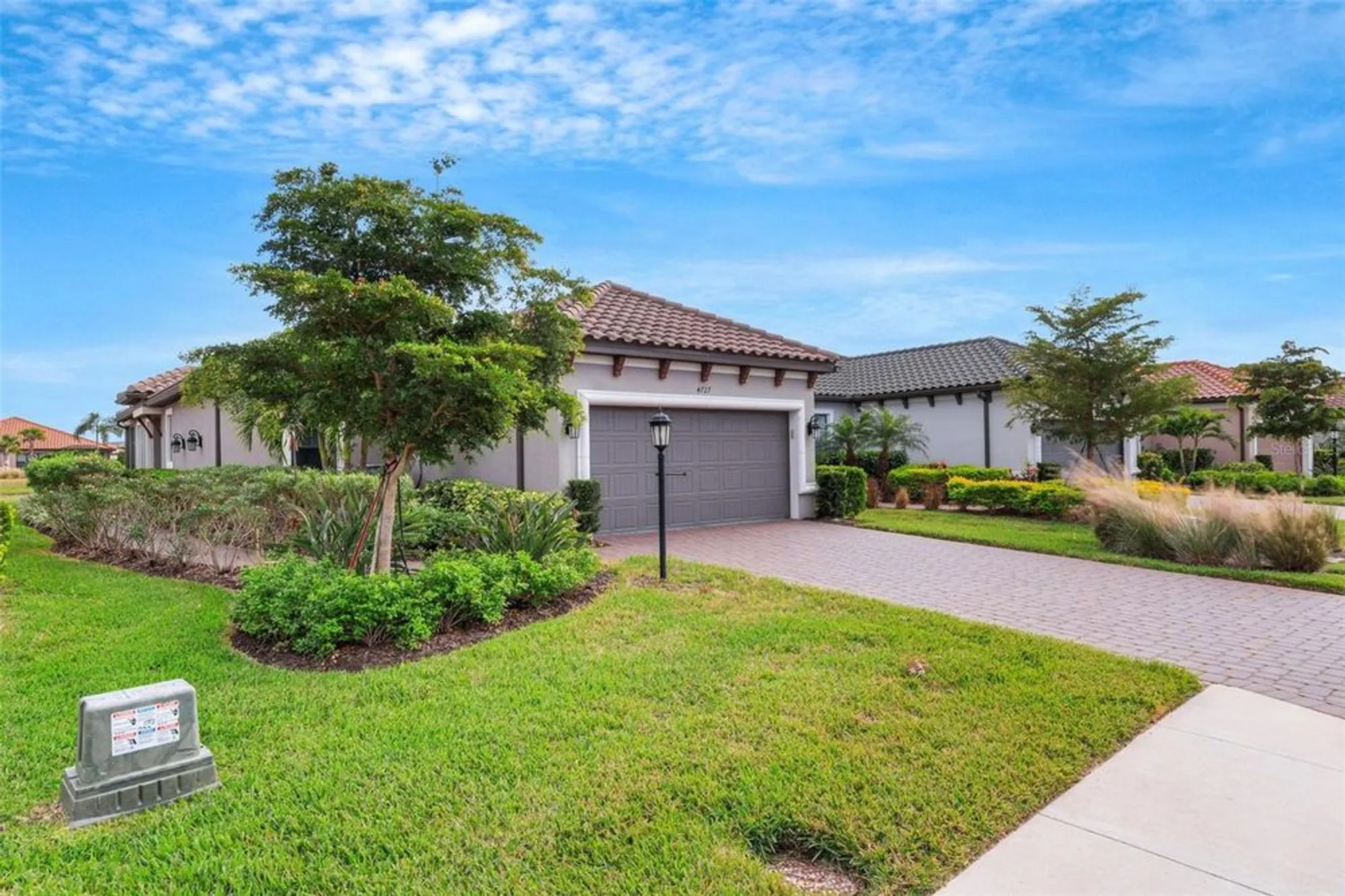 Property Slideshow image 2 of 57 | 4727 motta ct, Bradenton, FL, 34211