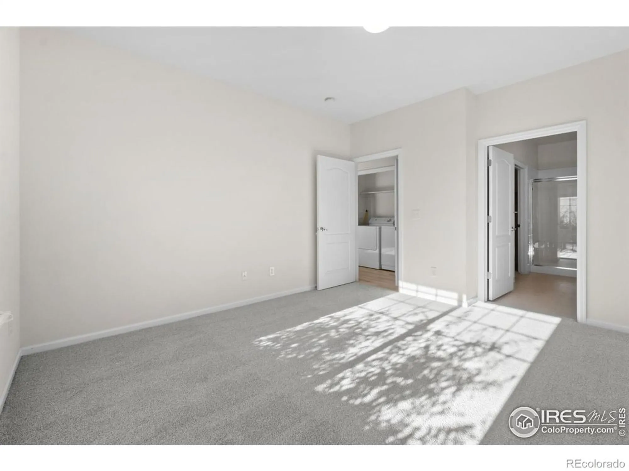 Property Slideshow image 16 of 36 | 4635 hahns peak dr 102, Loveland, CO, 80538