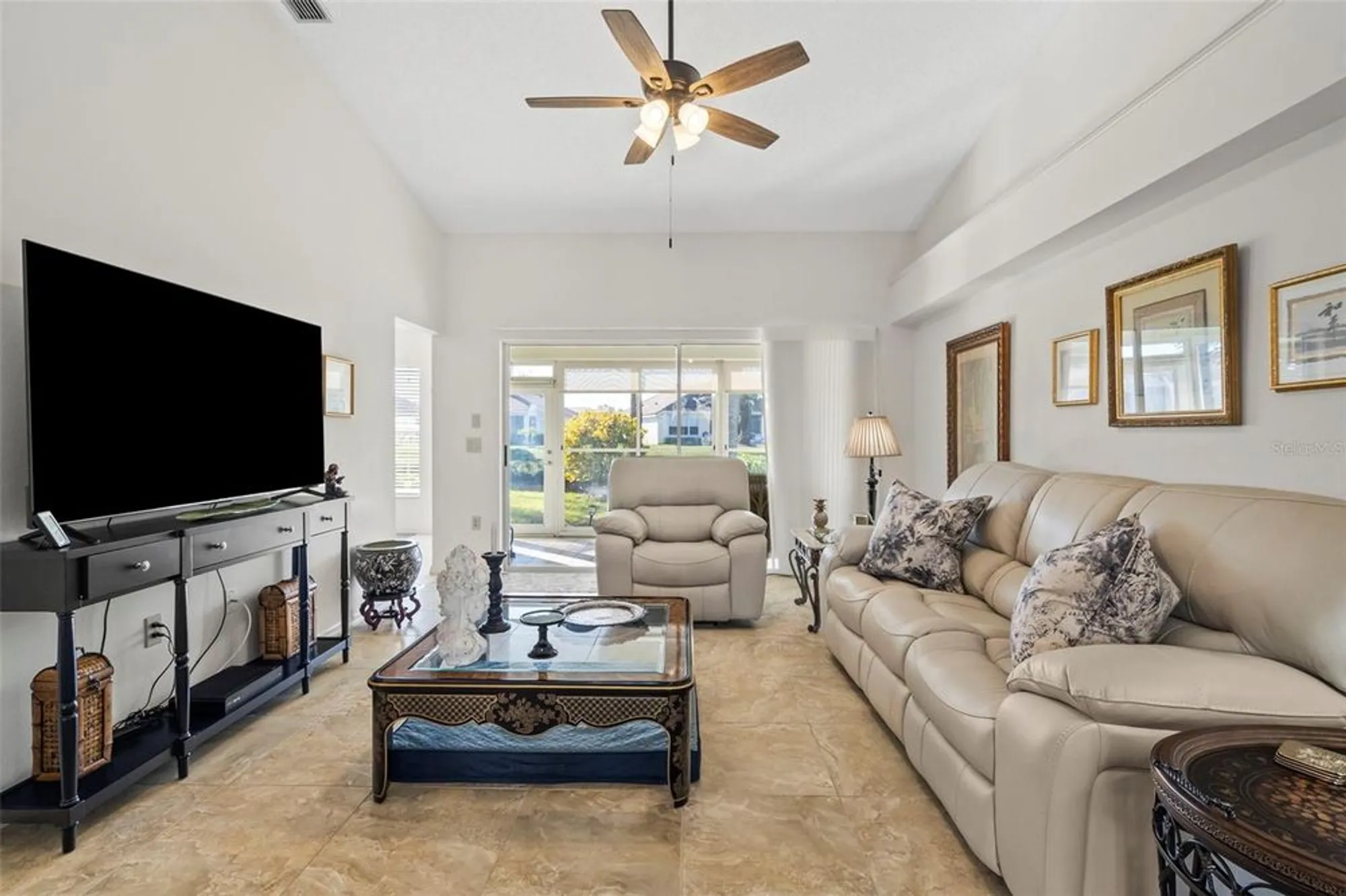 Property Slideshow image 5 of 84 | 174 southampton pl 345, Venice, FL, 34293