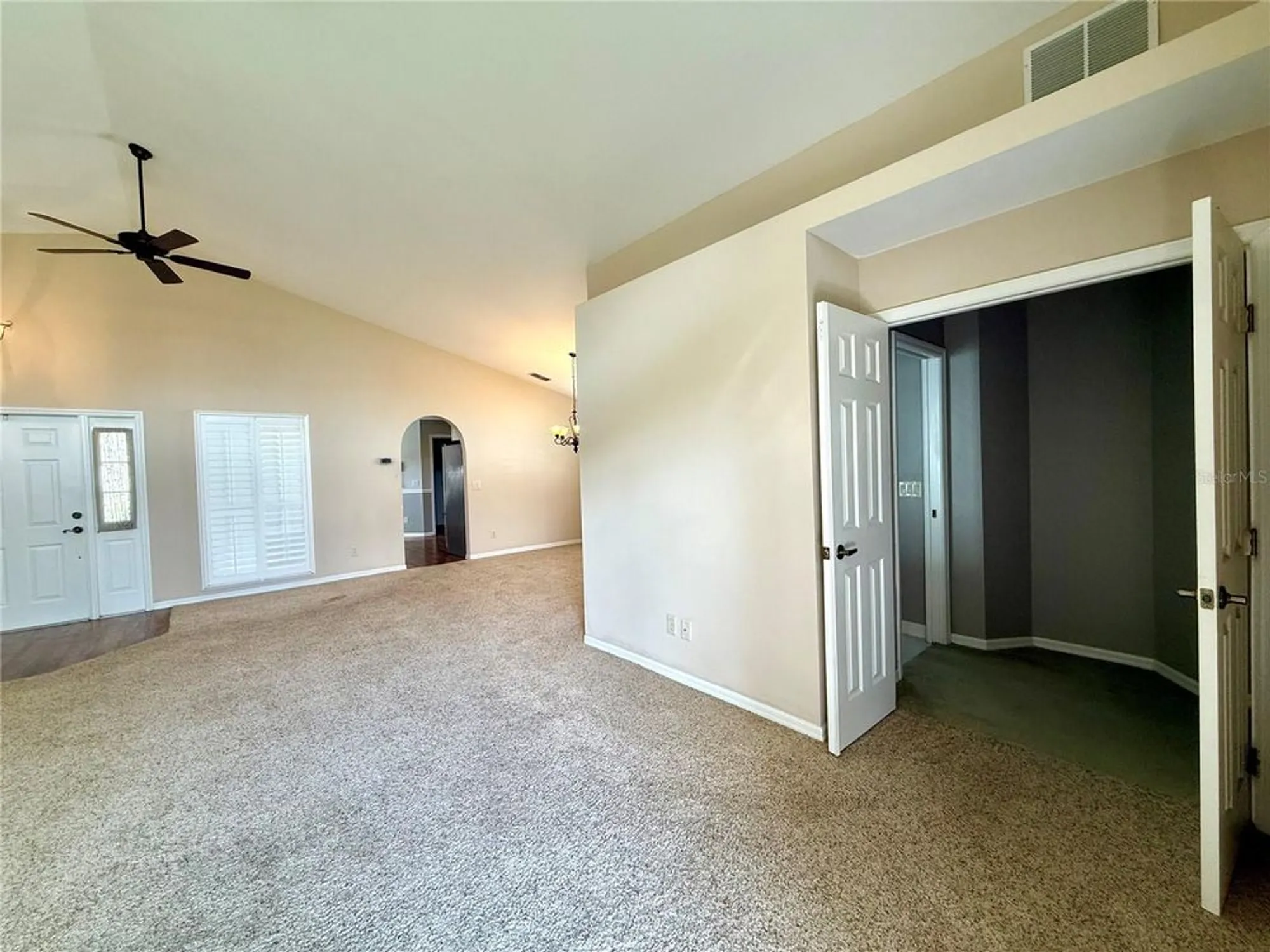 Property Slideshow image 12 of 52 | 15235 sw 14th avenue rd, Ocala, FL, 34473