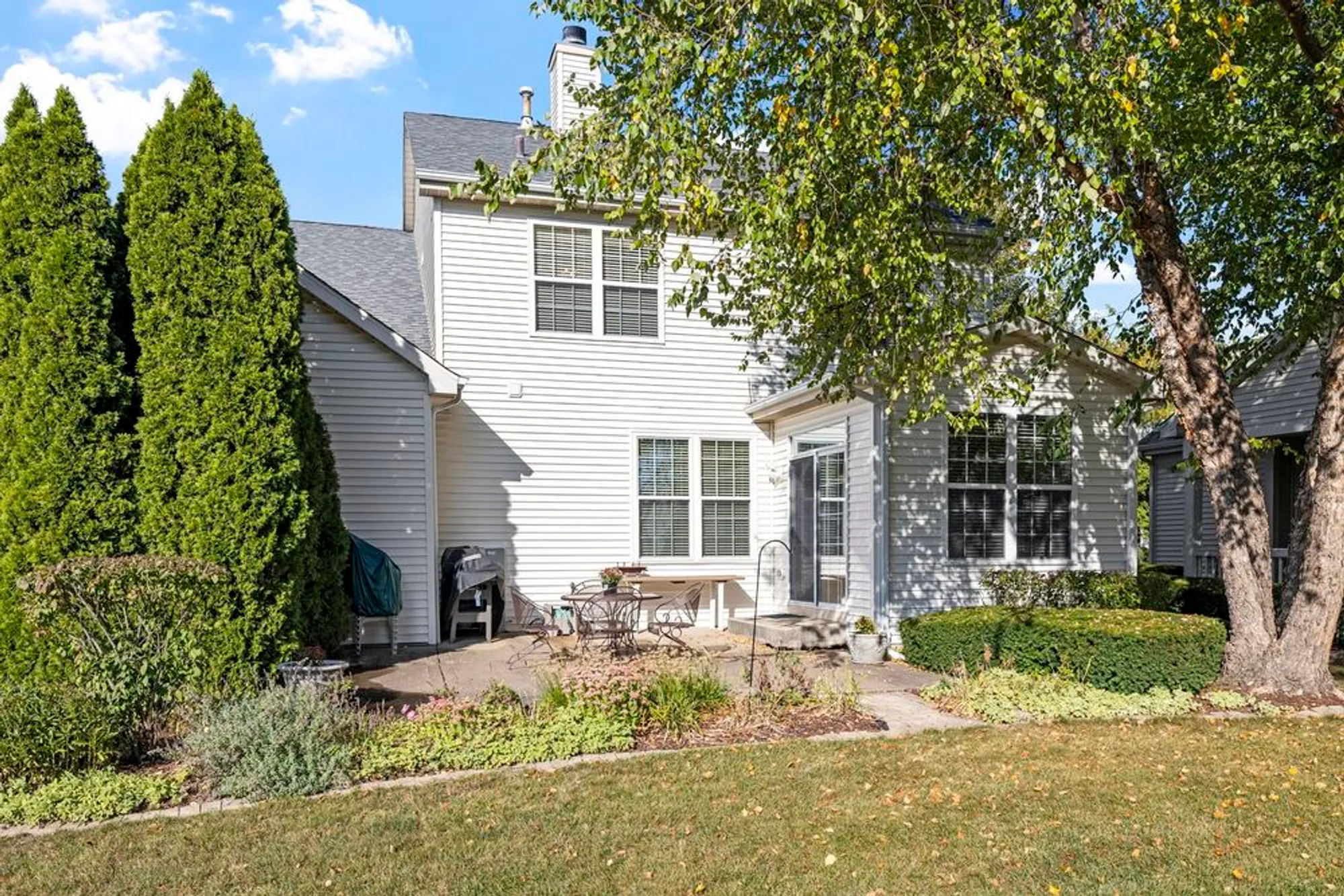 Property Slideshow image 28 of 28 | 16415 grandwood lake dr, Crest Hill, IL, 60403