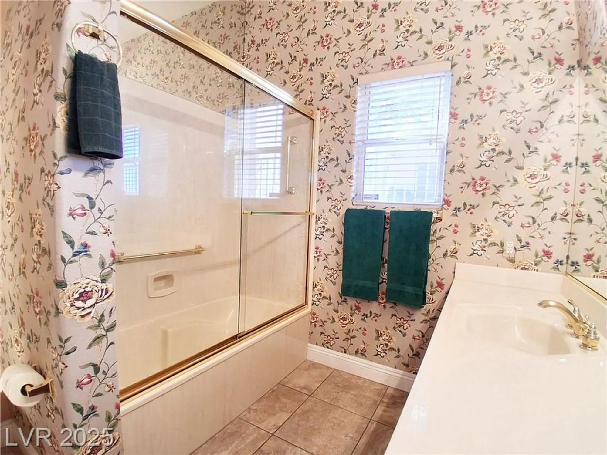 Property Slideshow image 33 of 43 | 3140 darby falls dr, Las Vegas, NV, 89134