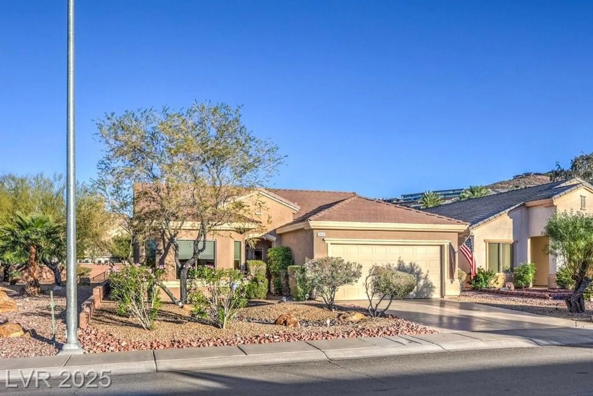 Property Slideshow image 16 of 64 | 1848 high mesa dr, Henderson, NV, 89012