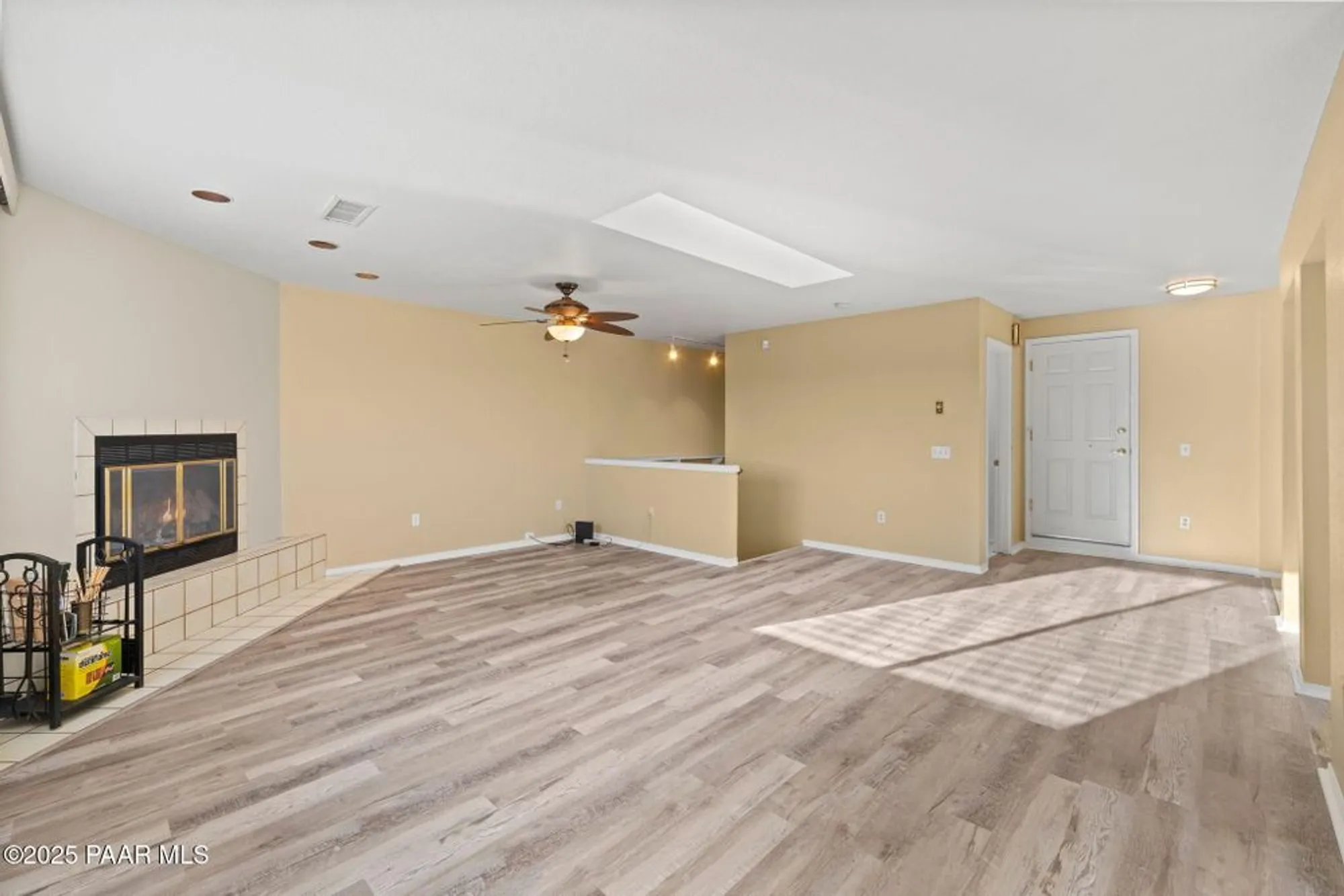 Property Slideshow image 7 of 77 | 4921 summit cir, Prescott, AZ, 86301