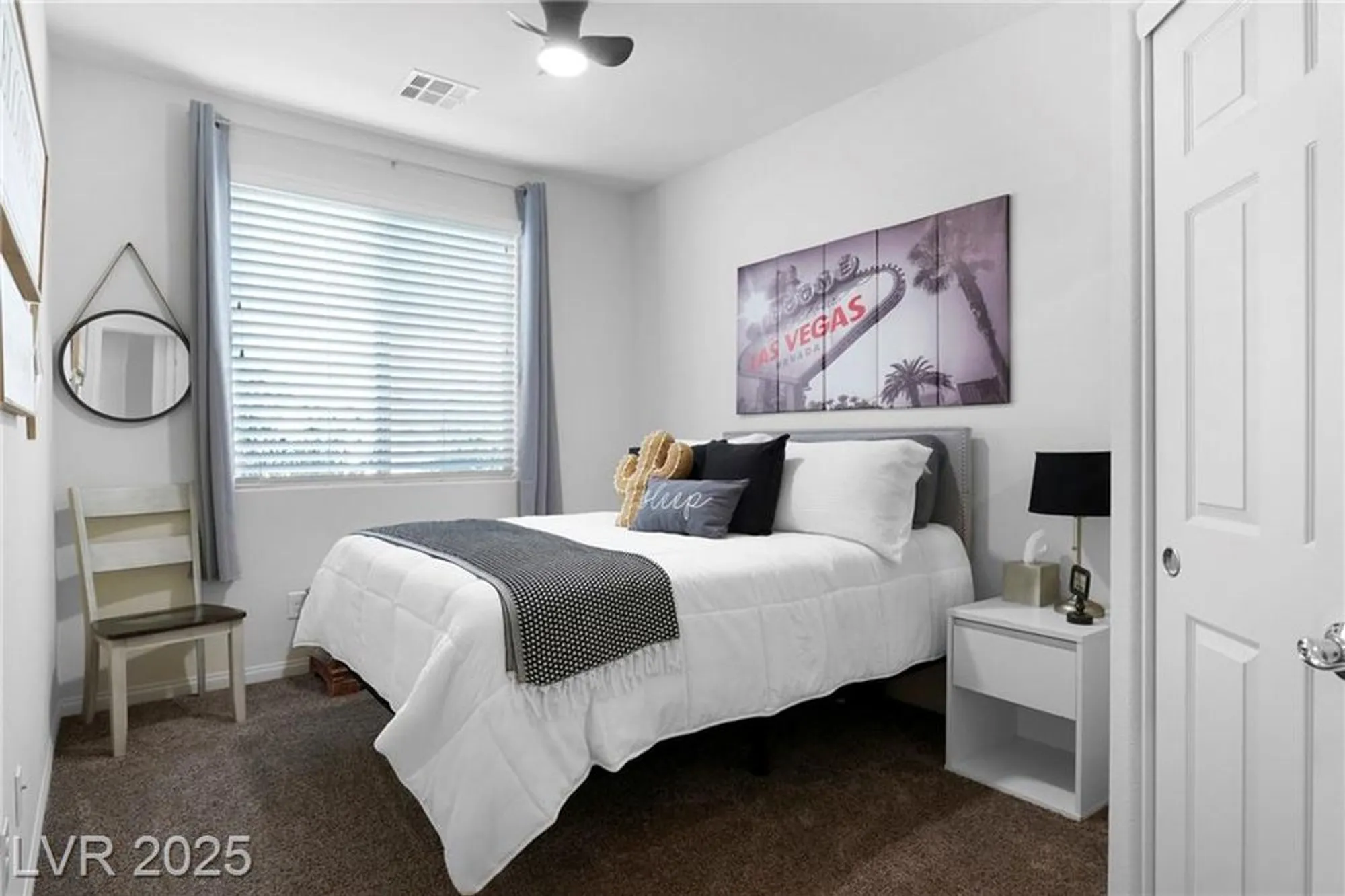 Property Slideshow image 38 of 68 | 1844 wolfcreek falls ct, Henderson, NV, 89044
