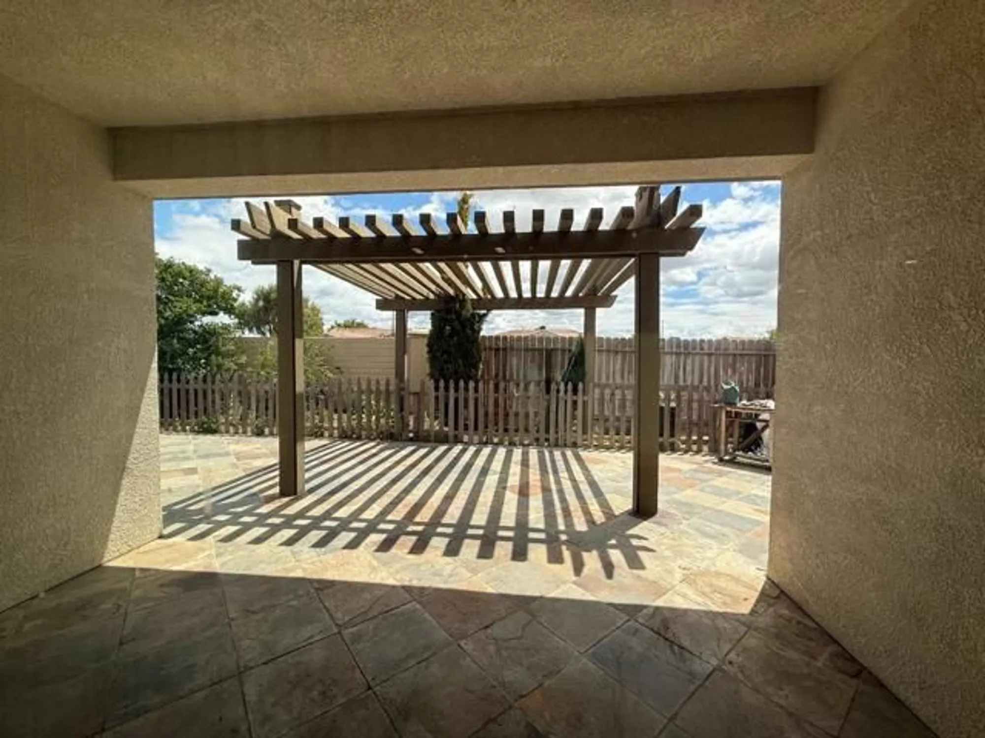 Property Slideshow image 15 of 15 | 830 auction st, Los Banos, CA, 93635