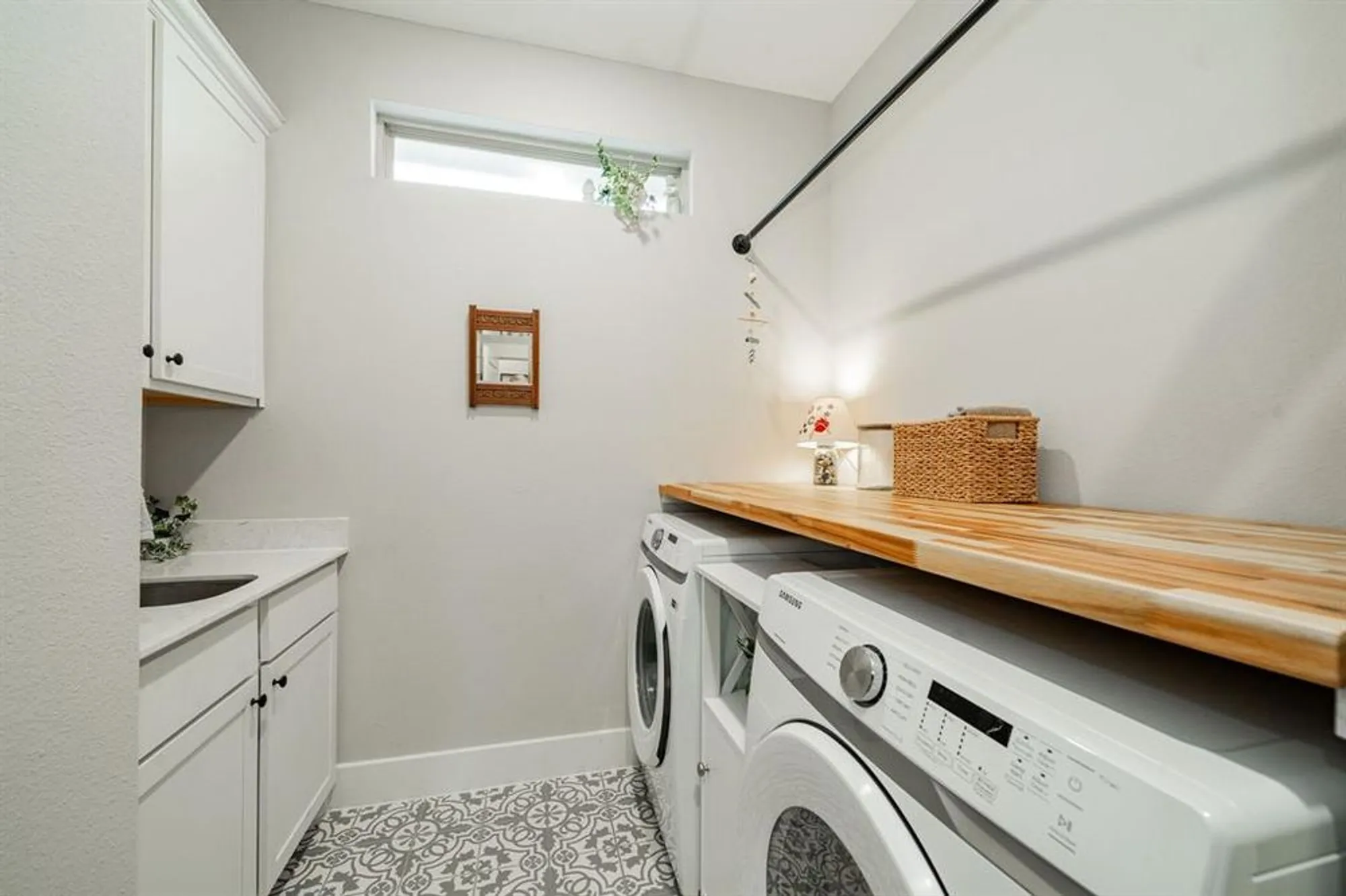 Property Slideshow image 27 of 39 | 1502 encanto trl, Rockwall, TX, 75087