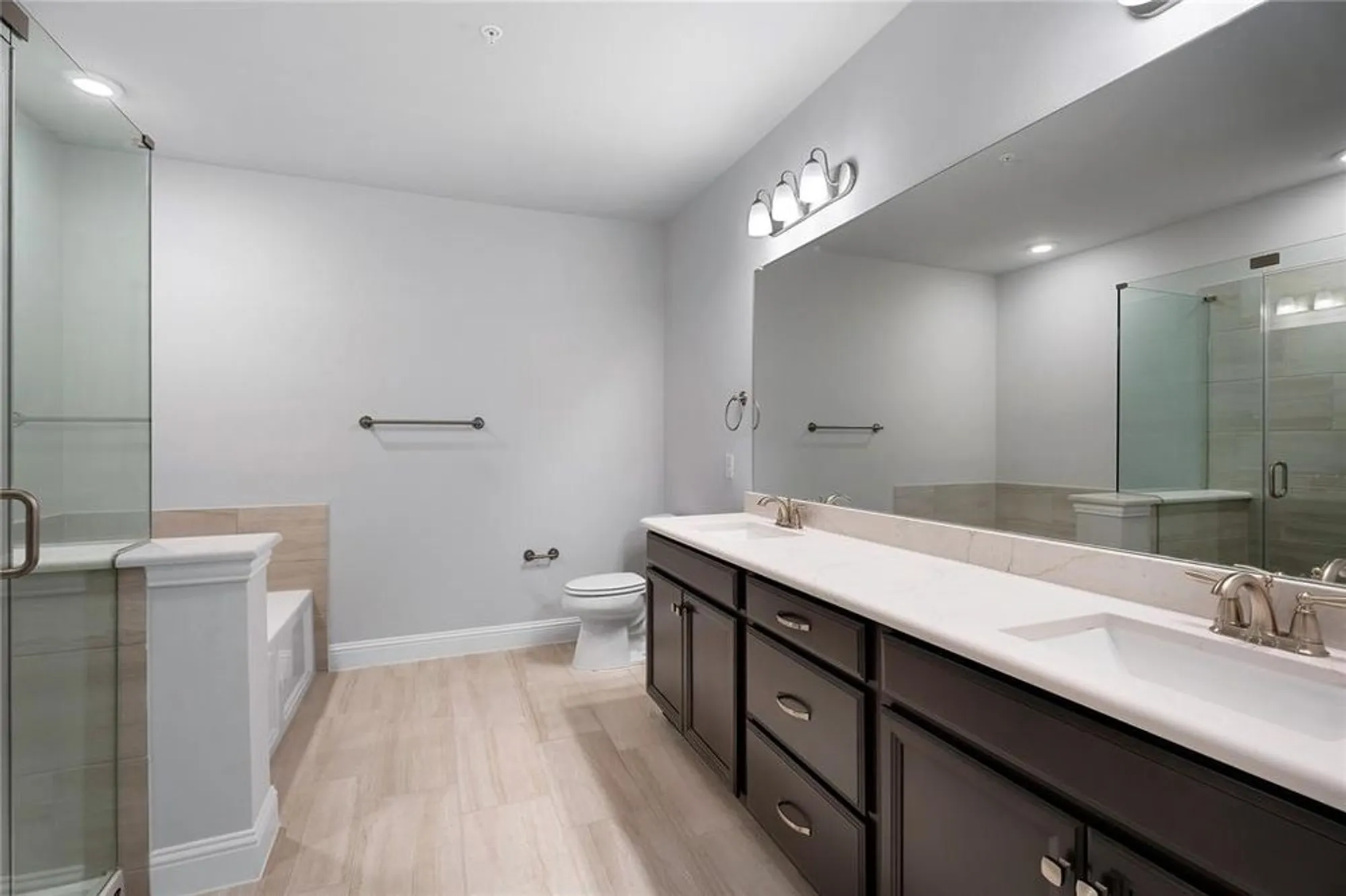 Property Slideshow image 13 of 23 | 651 n watters rd apt 3303, Allen, TX, 75013