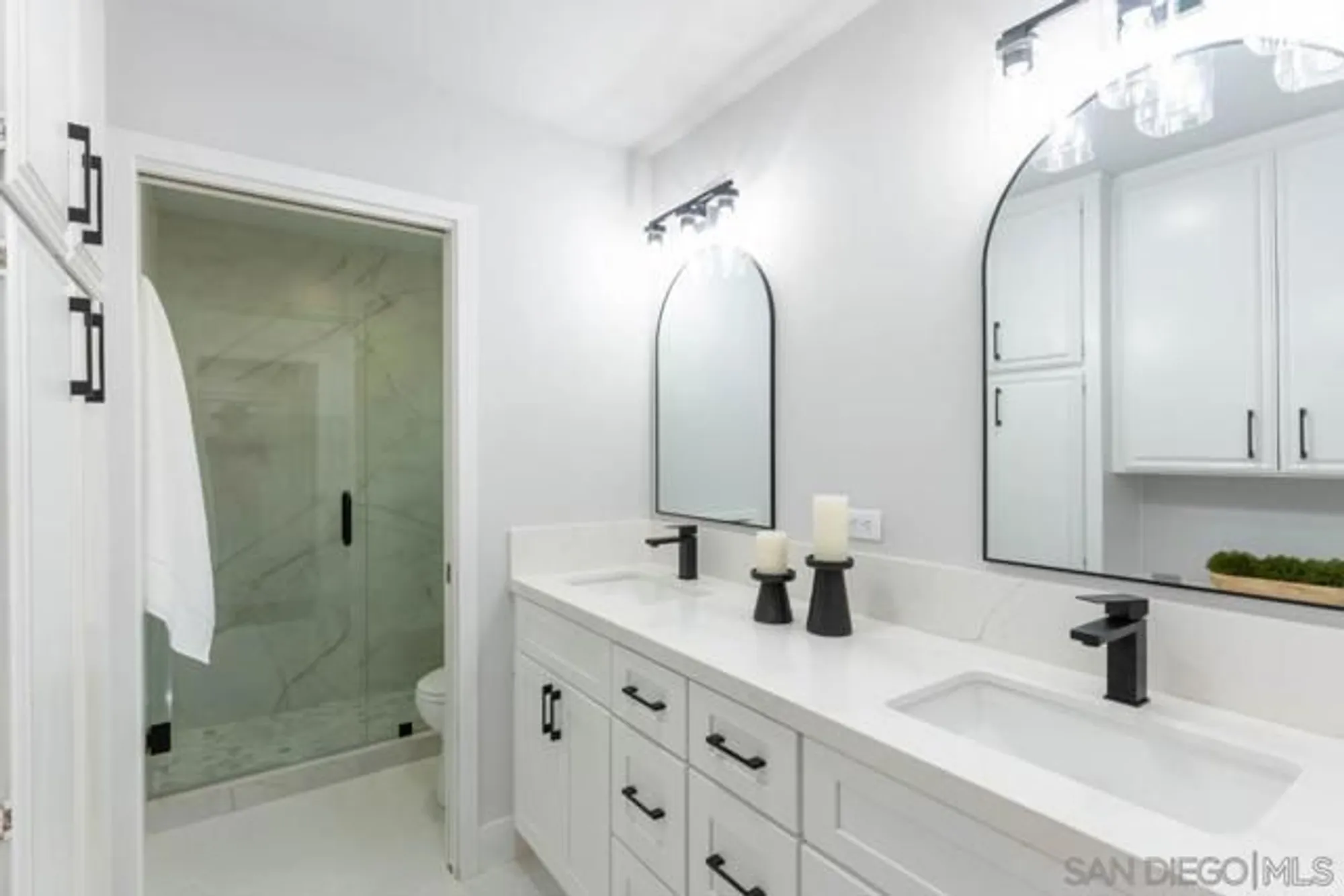 Property Slideshow image 40 of 70 | 907 ridge heights dr, Fallbrook, CA, 92028