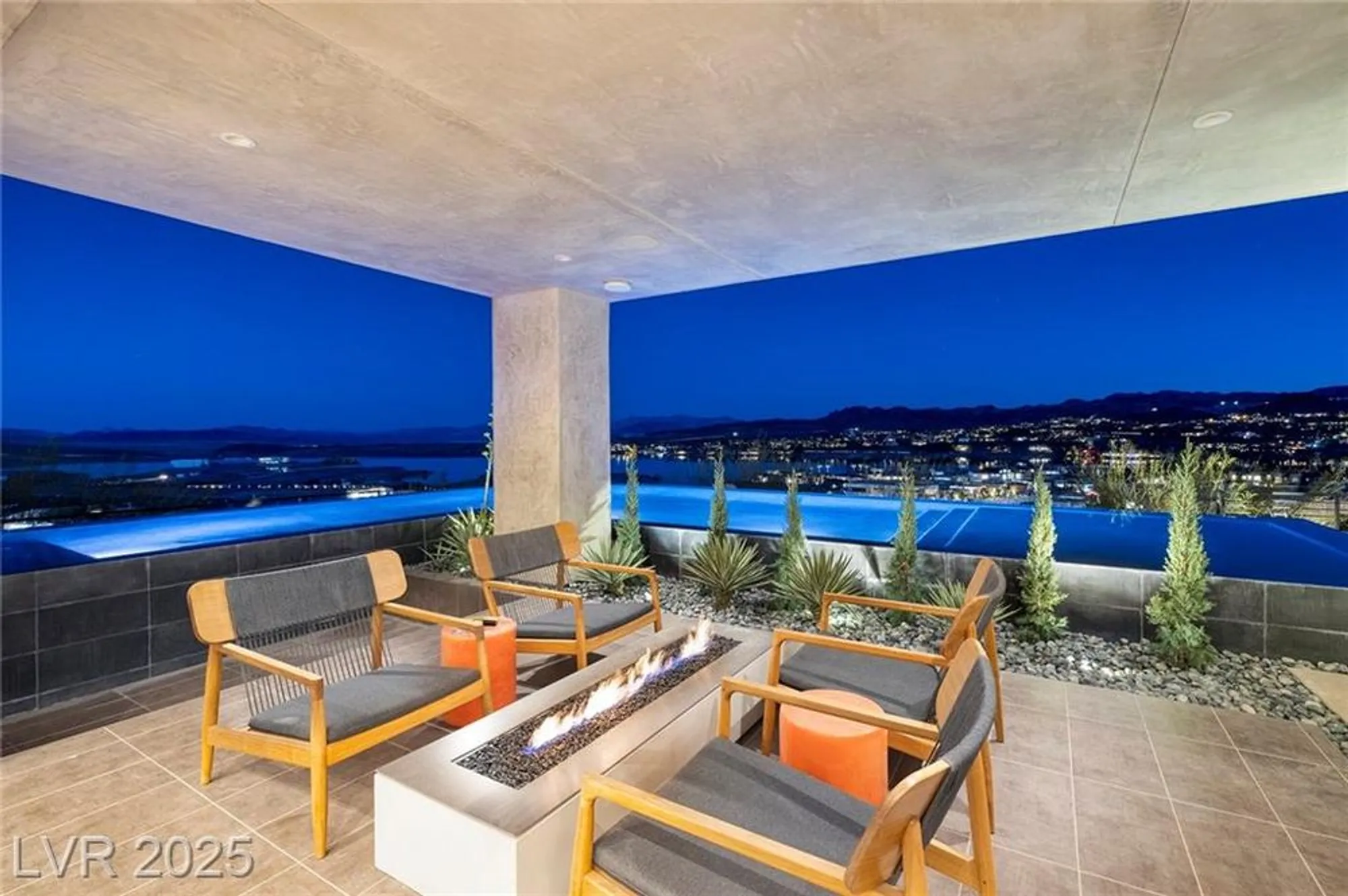 Property Slideshow image 47 of 70 | 32 highland cove ln, Henderson, NV, 89011