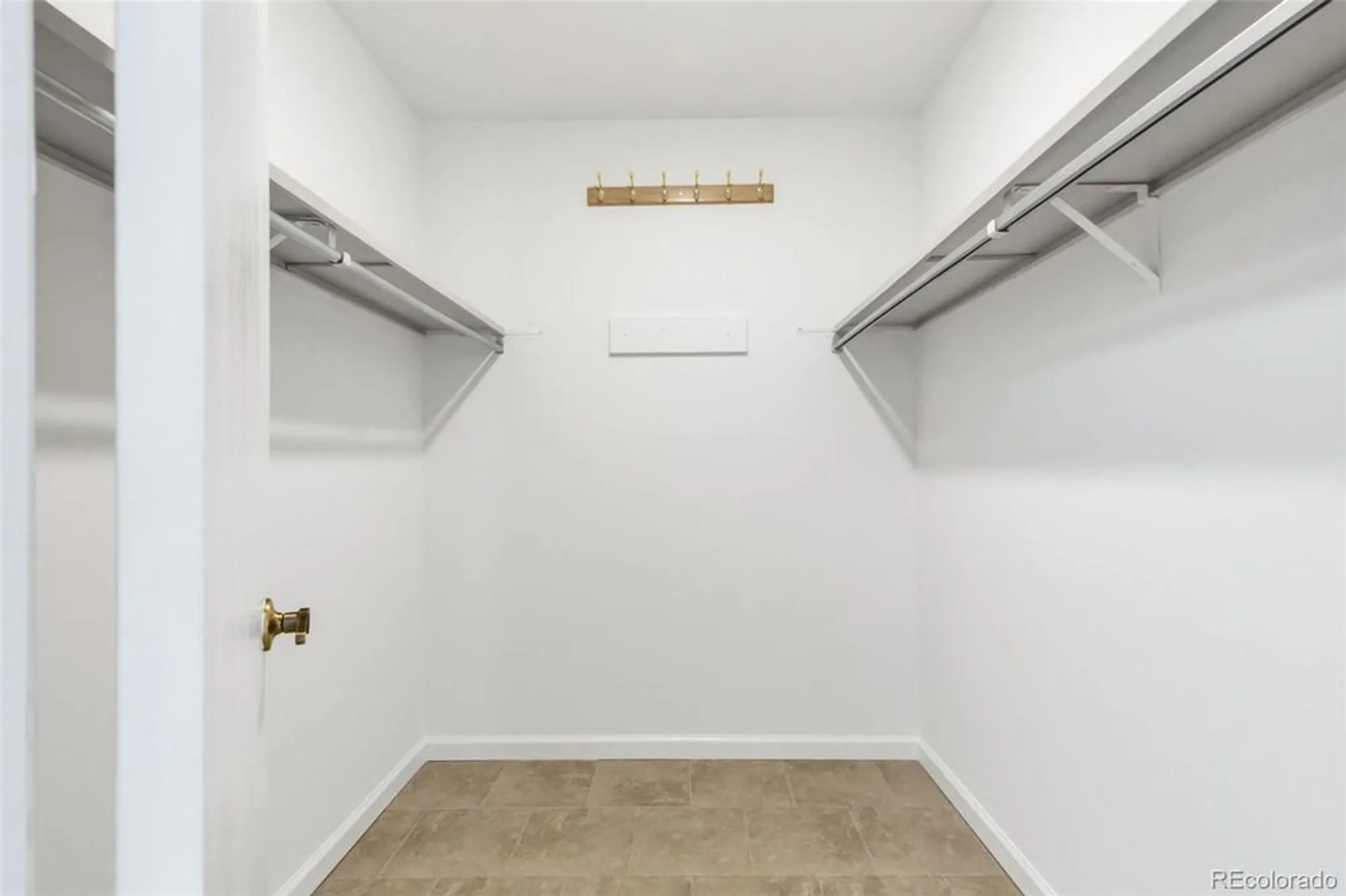 Property Slideshow image 21 of 46 | 3228 s xanadu st, Aurora, CO, 80014