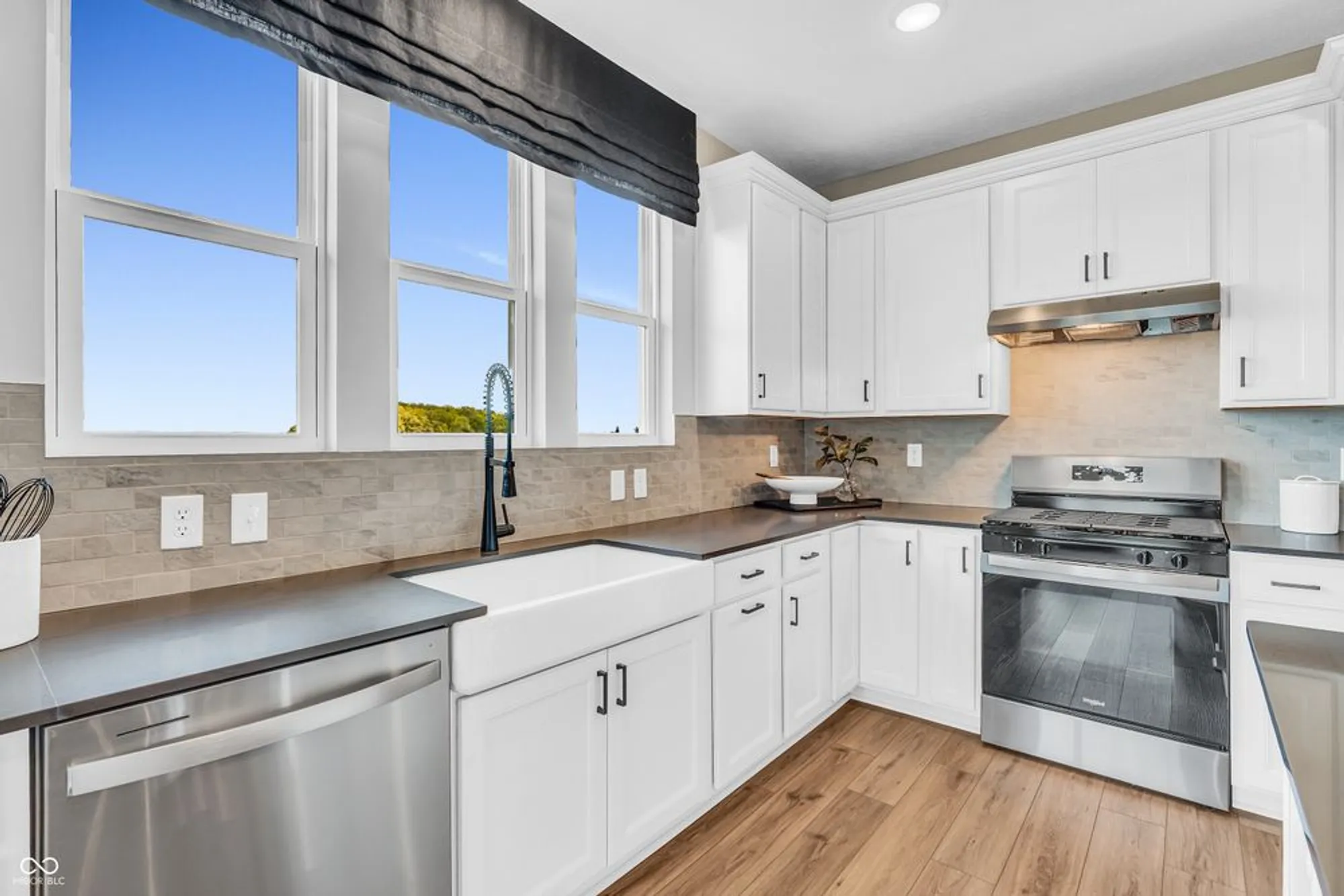 Property Slideshow image 10 of 31 | 13296 roundtop rd, Noblesville, IN, 46060