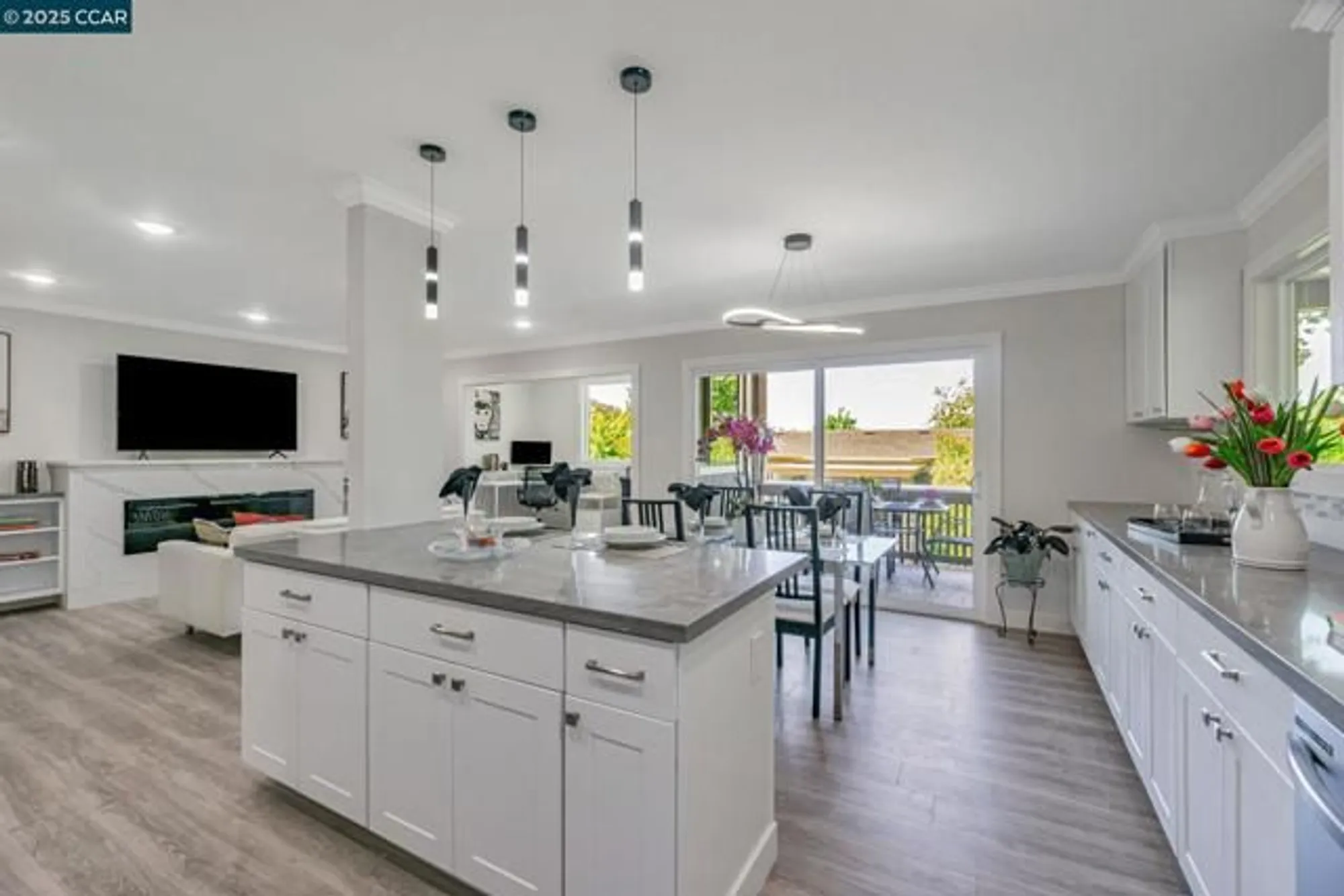 Property Slideshow image 9 of 44 | 2900 tice creek dr 8, Walnut Creek, CA, 94595