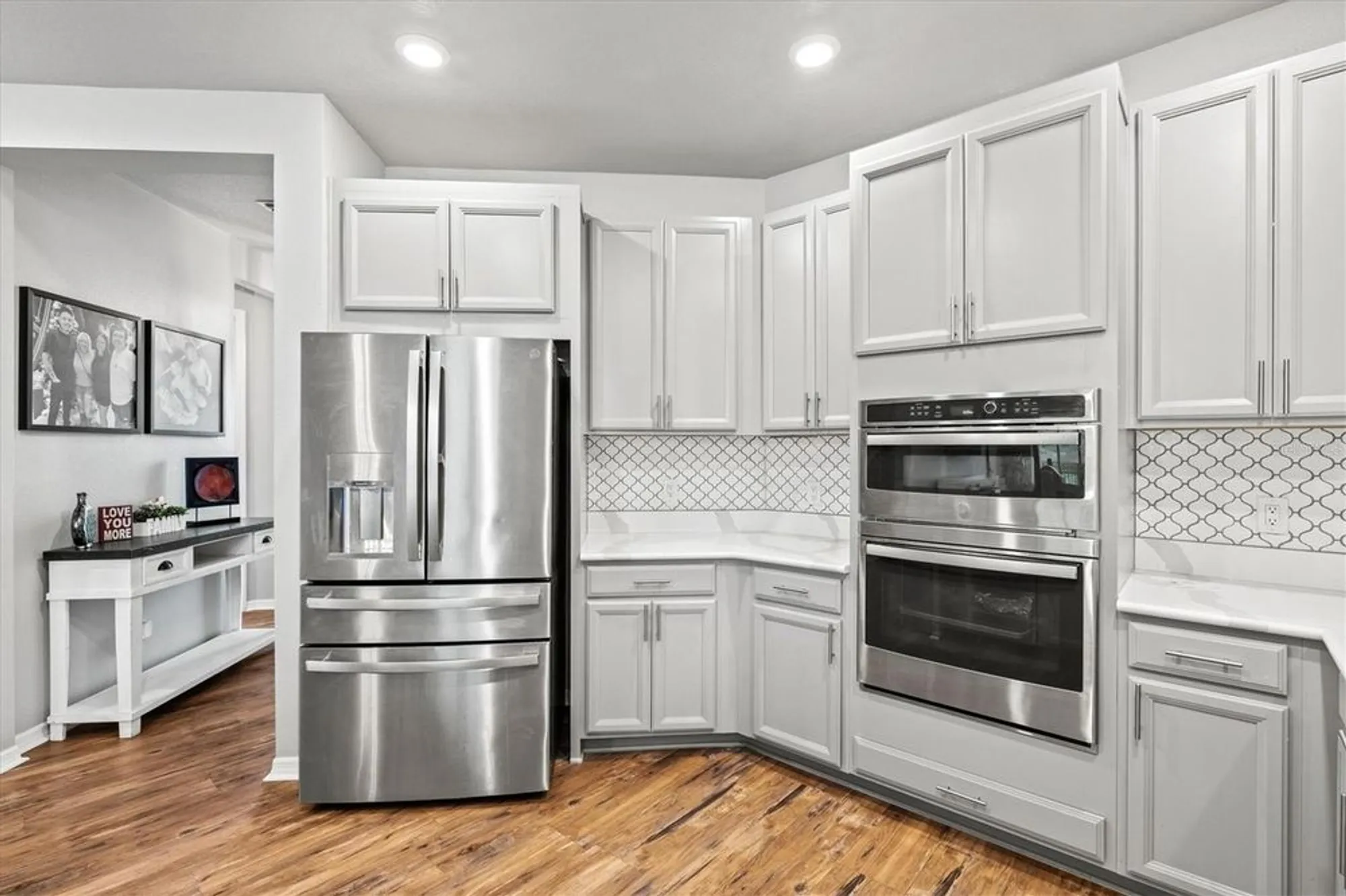 Property Slideshow image 13 of 95 | 5458 summit gln, Bradenton, FL, 34203