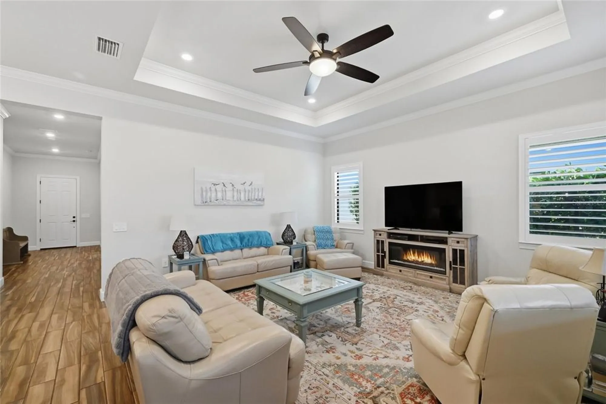 Property Slideshow image 16 of 97 | 18115 littleton pl, Bradenton, FL, 34202