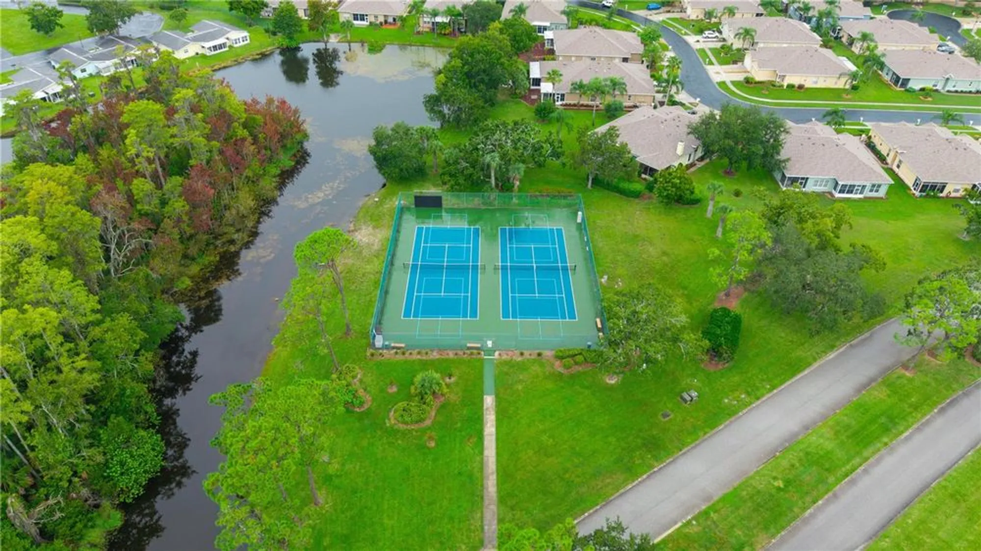 Property Slideshow image 41 of 51 | 11719 rose tree dr, New Port Richey, FL, 34654