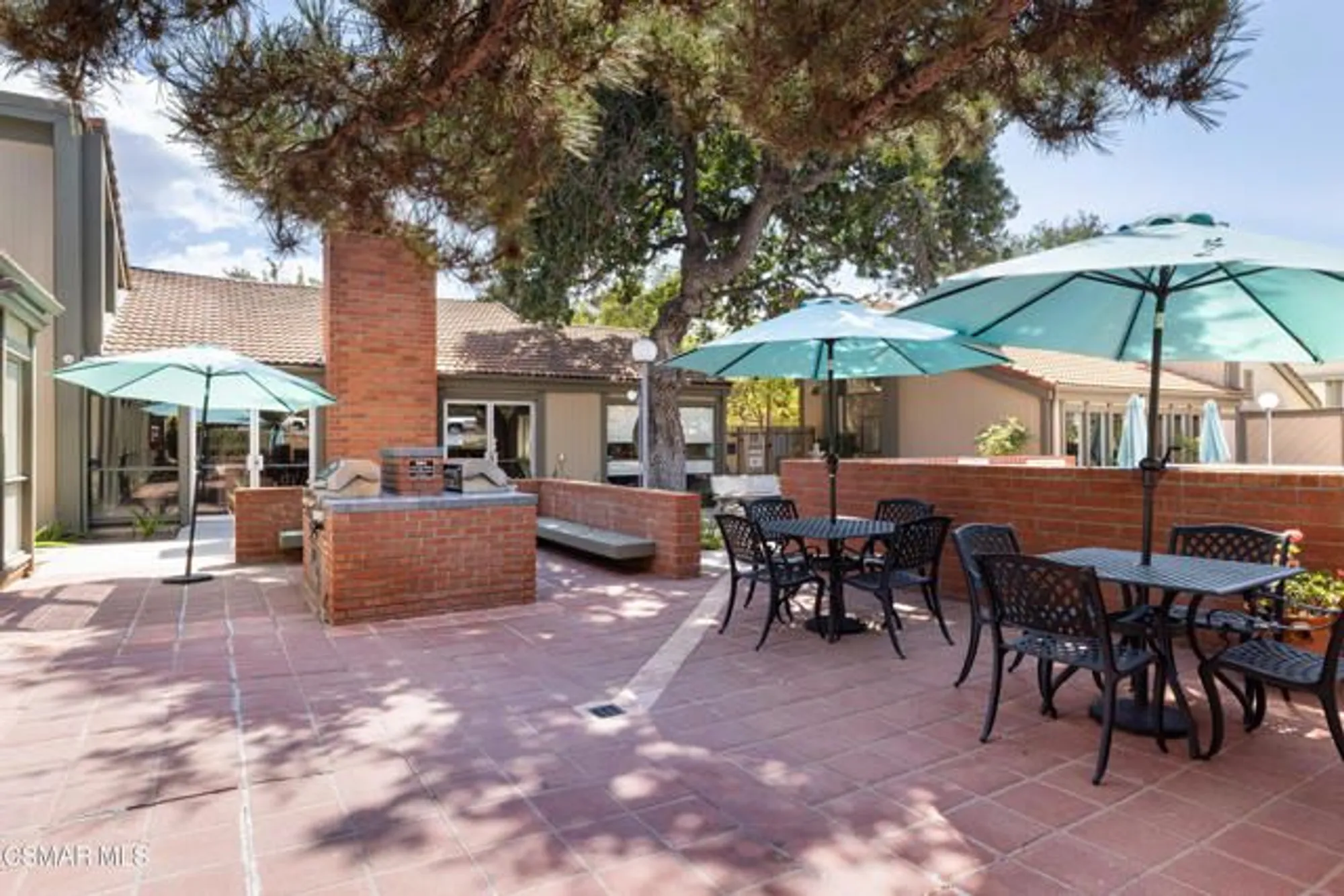 Property Slideshow image 58 of 62 | 224 oakleaf dr 105, Thousand Oaks, CA, 91360