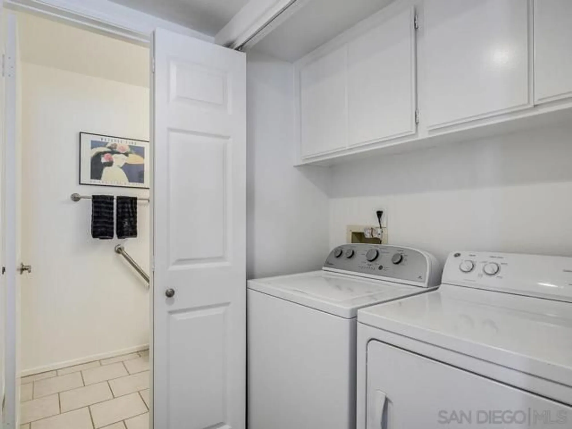 Property Slideshow image 16 of 35 | 4780 miletus way, Oceanside, CA, 92056