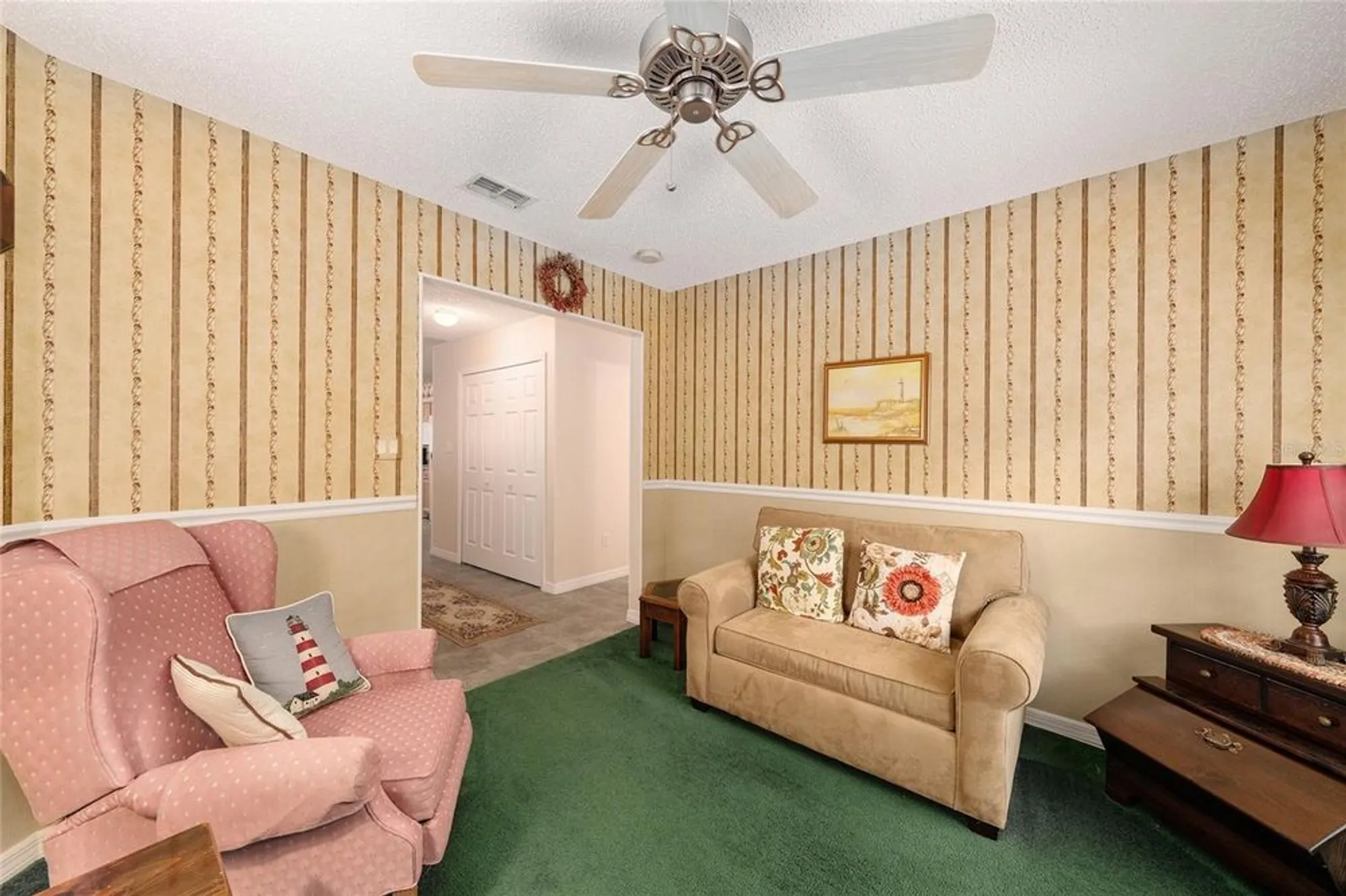 Property Slideshow image 29 of 37 | 24817 cranes roost cir, Leesburg, FL, 34748