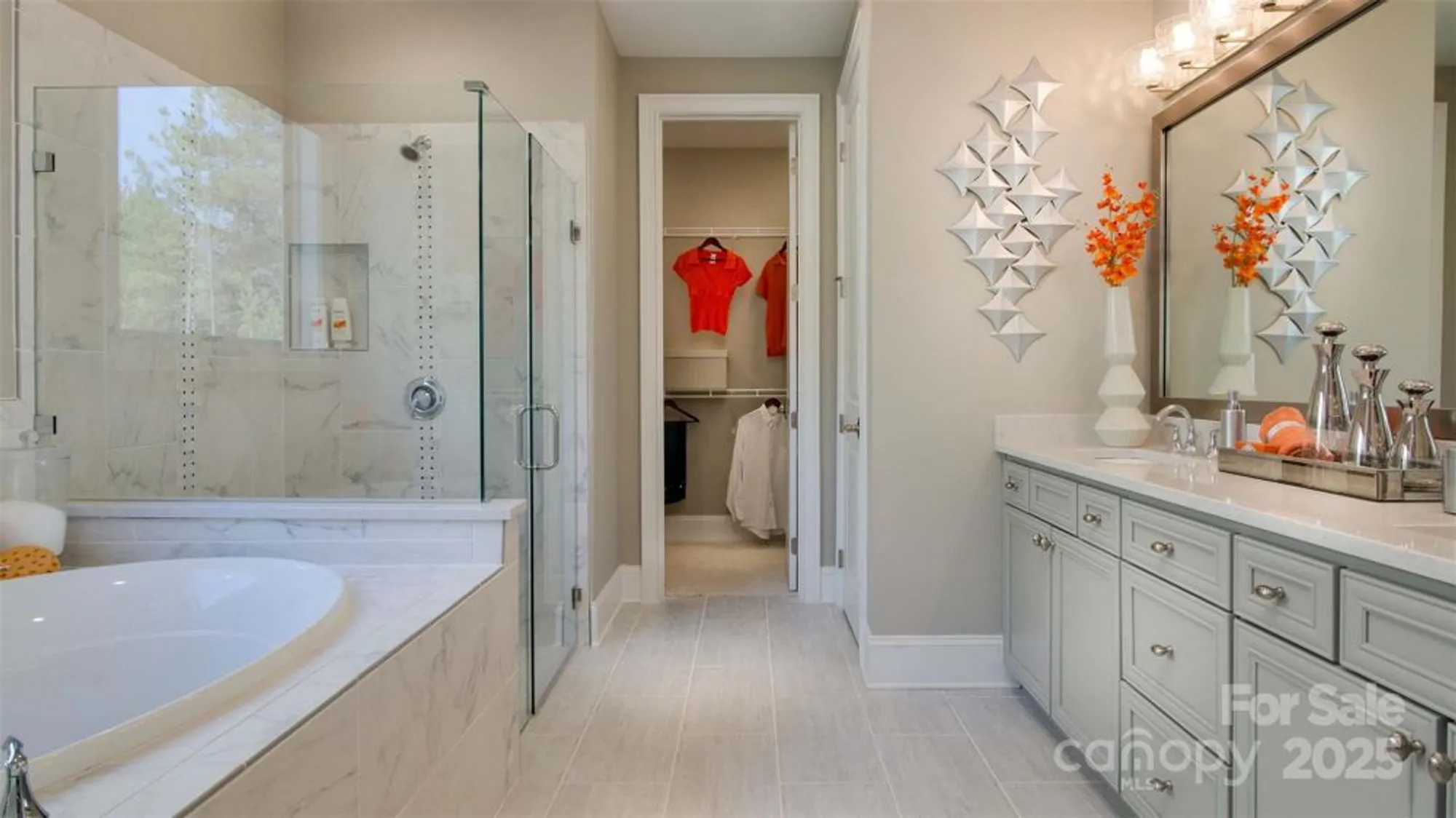 Property Slideshow image 6 of 20 | 8929 silver springs ct, Charlotte, NC, 28215