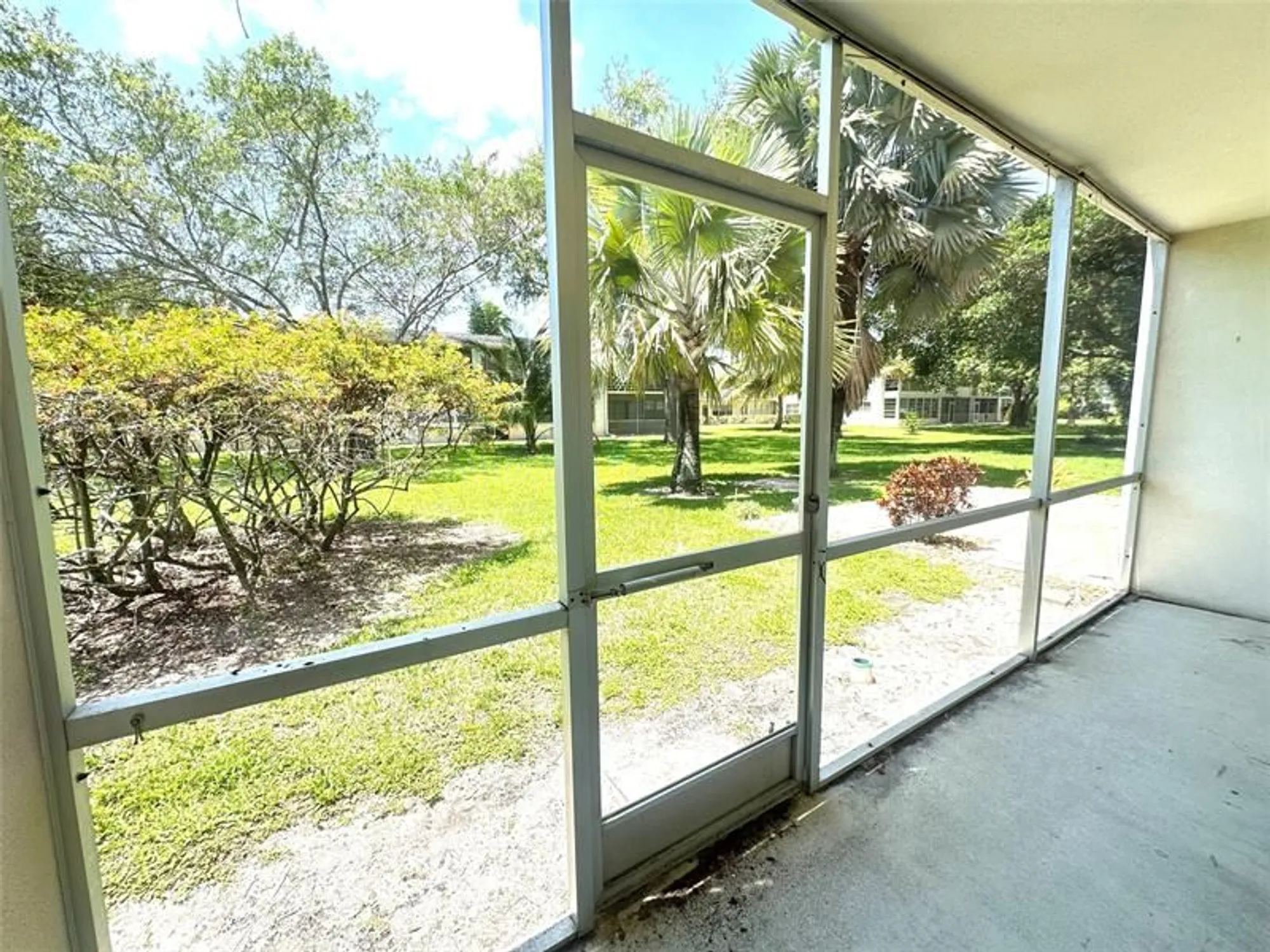 Property Slideshow image 18 of 55 | 326 tilford p # 326, Deerfield Beach, FL, 33442