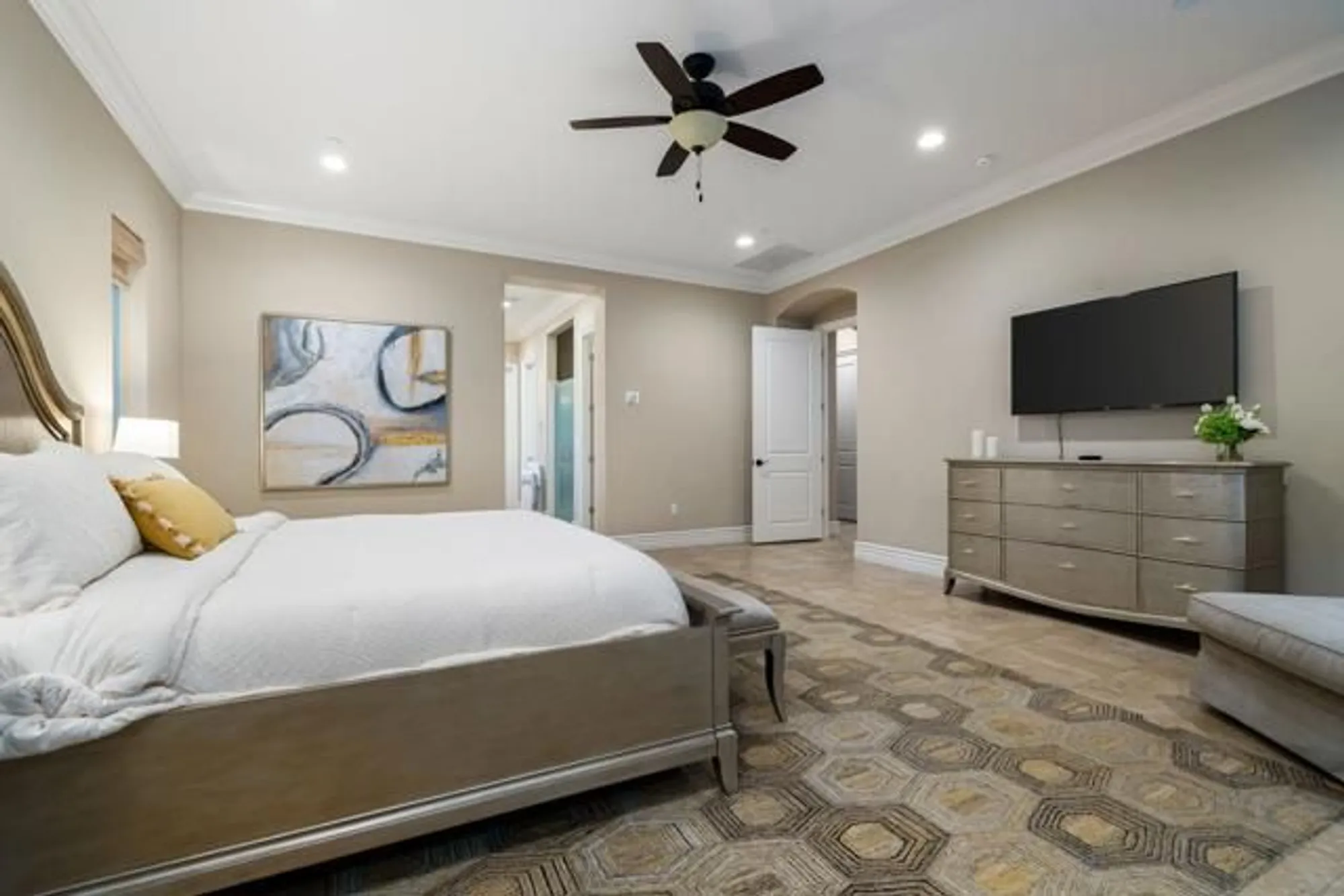 Property Slideshow image 10 of 40 | 55080 spring creek ct, La Quinta, CA, 92253