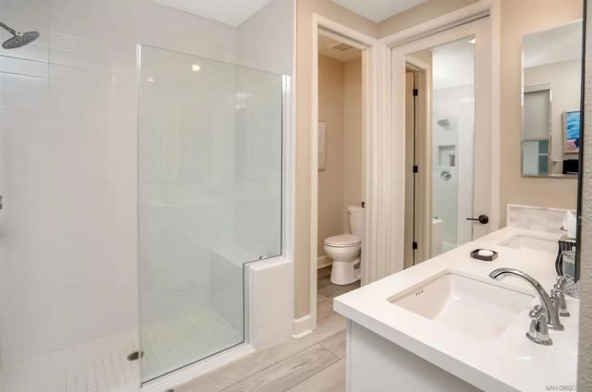 Property Slideshow image 25 of 41 | 16750 coyote bush dr 108, San Diego, CA, 92127