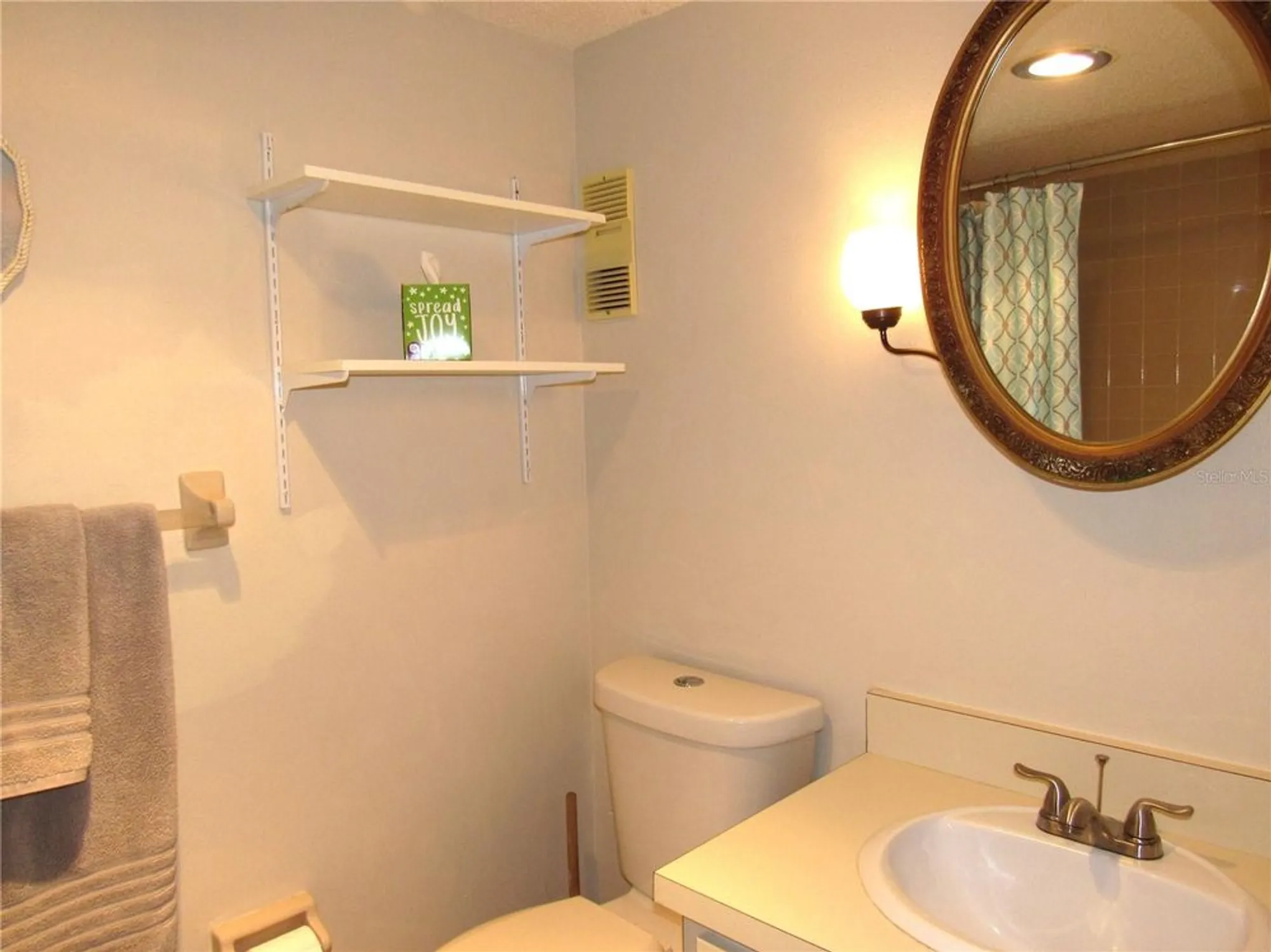 Property Slideshow image 18 of 36 | 2300 aaron st apt 314, Port Charlotte, FL, 33952