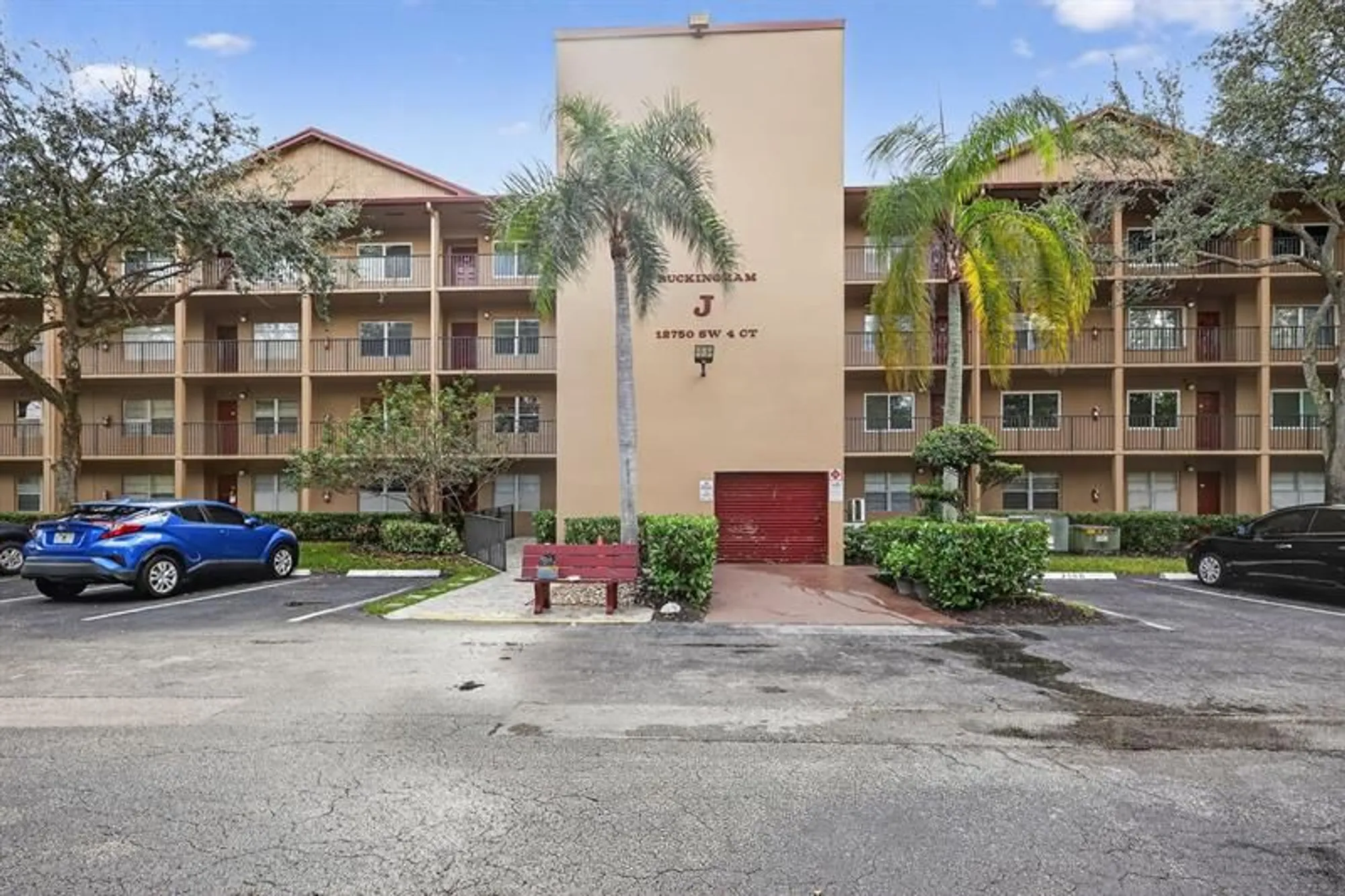 Property Slideshow image 5 of 42 | 12750 sw 4th ct 307j, Pembroke Pines, FL, 33027