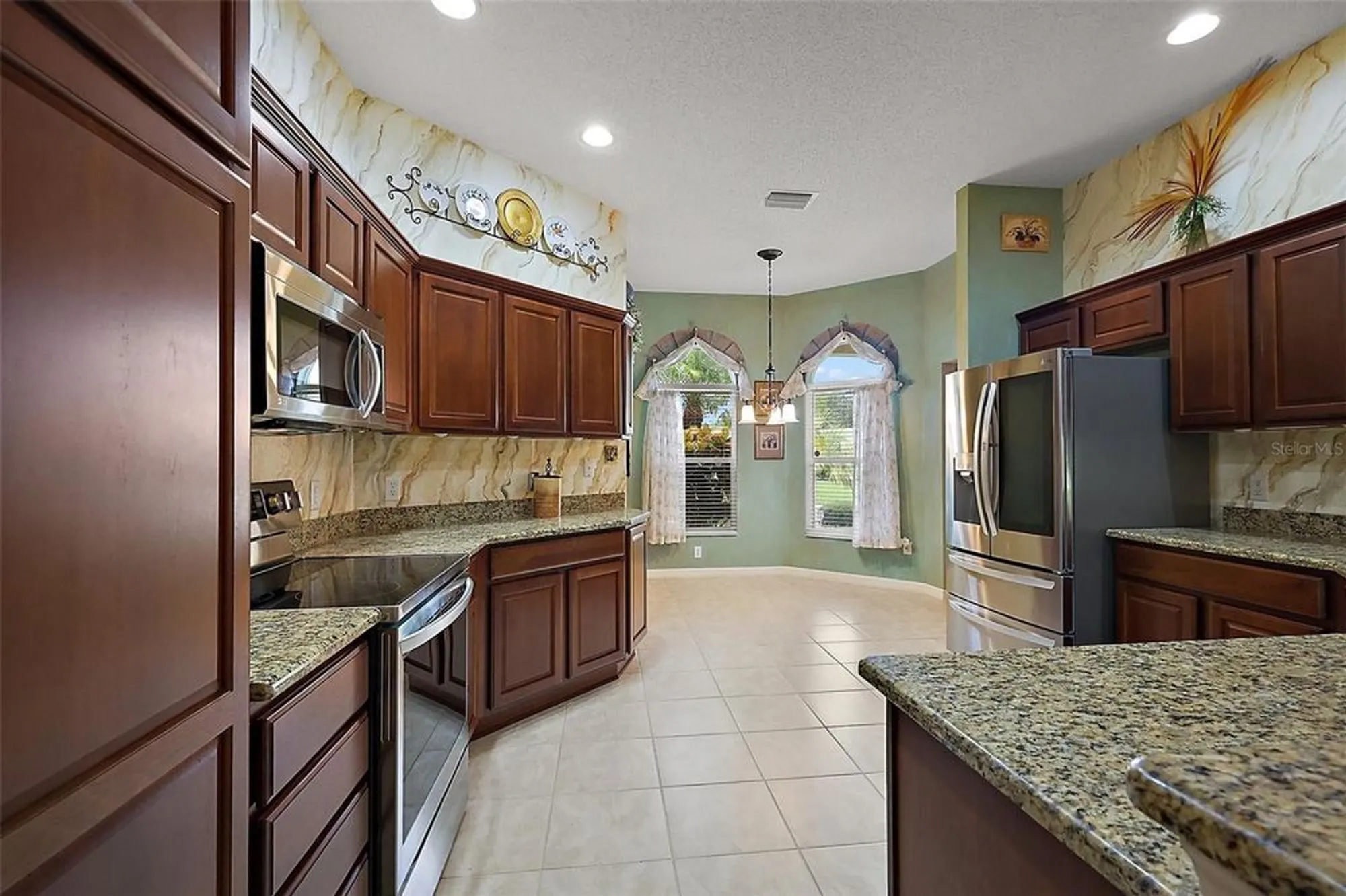 Property Slideshow image 6 of 30 | 752 maybank loop, The Villages, FL, 32162