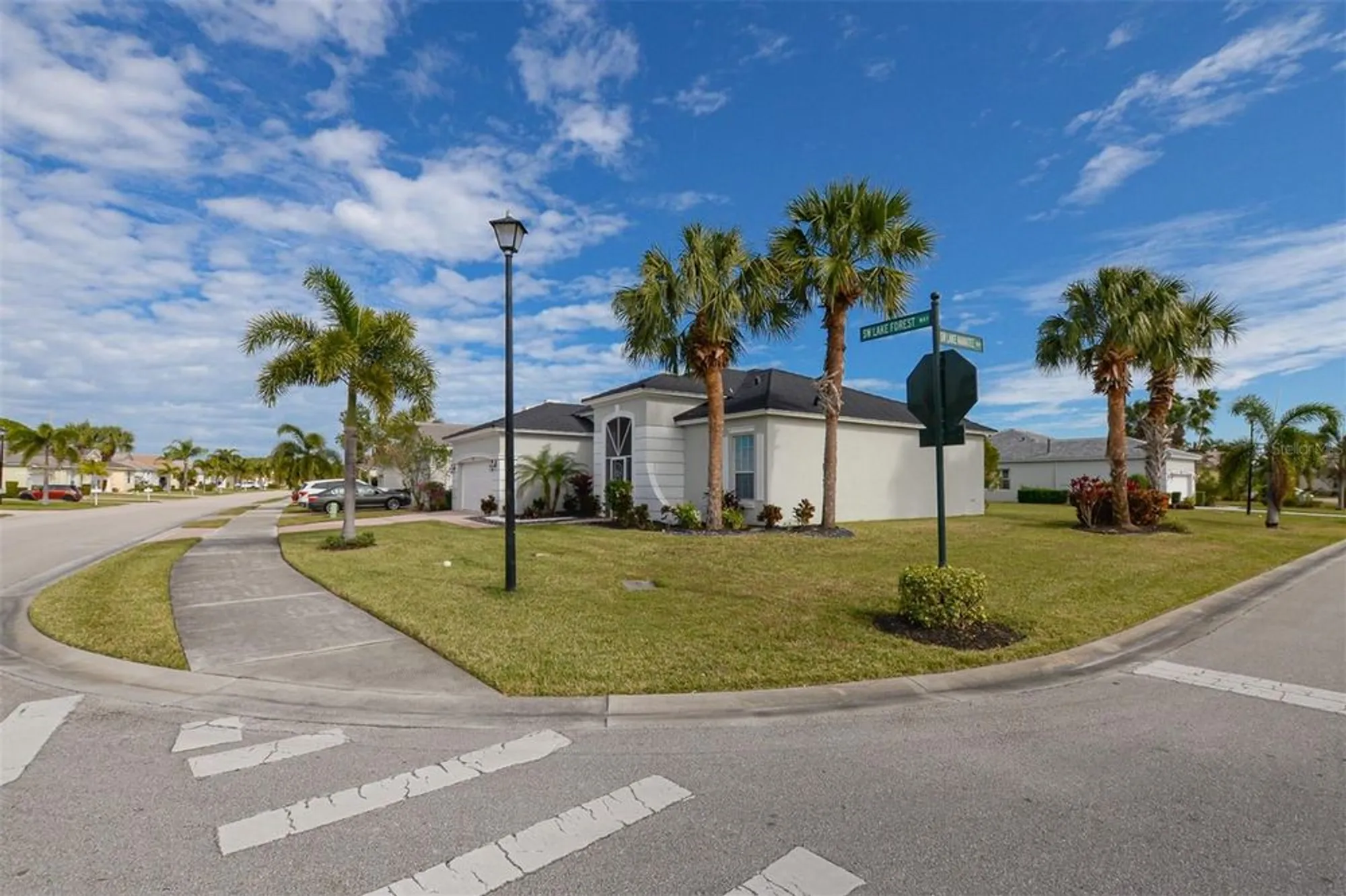 Property Slideshow image 3 of 39 | 293 sw lake forest way, Port Saint Lucie, FL, 34986