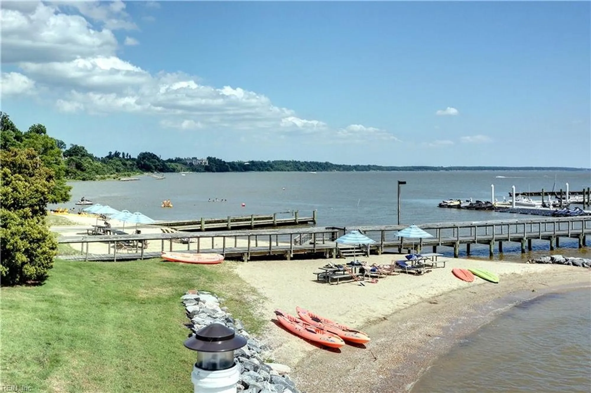 Property Slideshow image 44 of 45 | 136 thomas dale, Williamsburg, VA, 23185