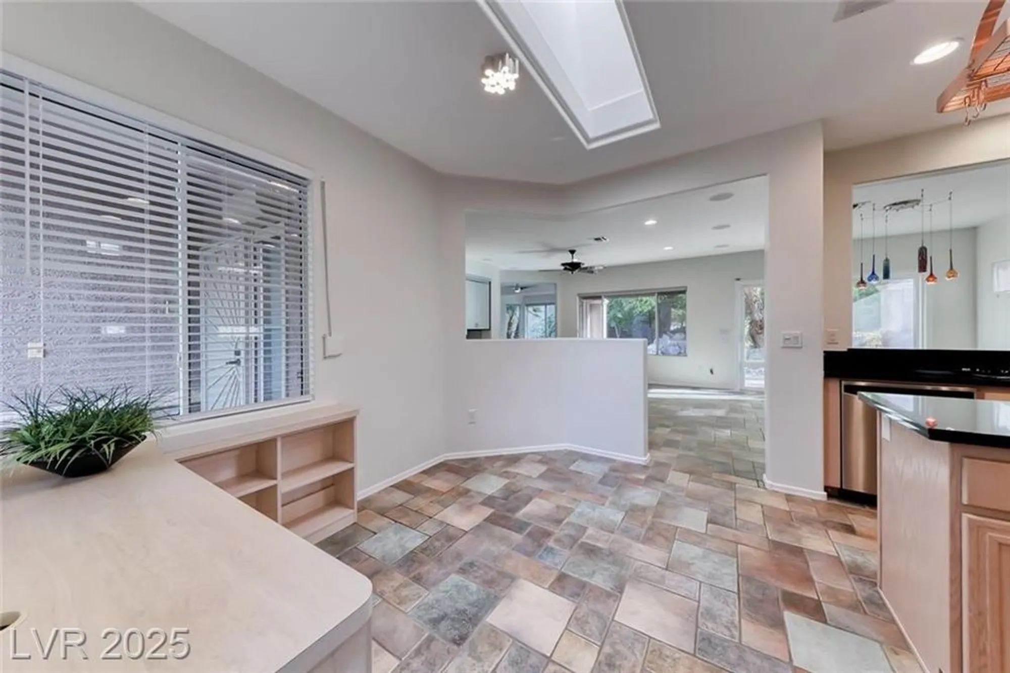 Property Slideshow image 15 of 50 | 3001 hartsville rd, Henderson, NV, 89052