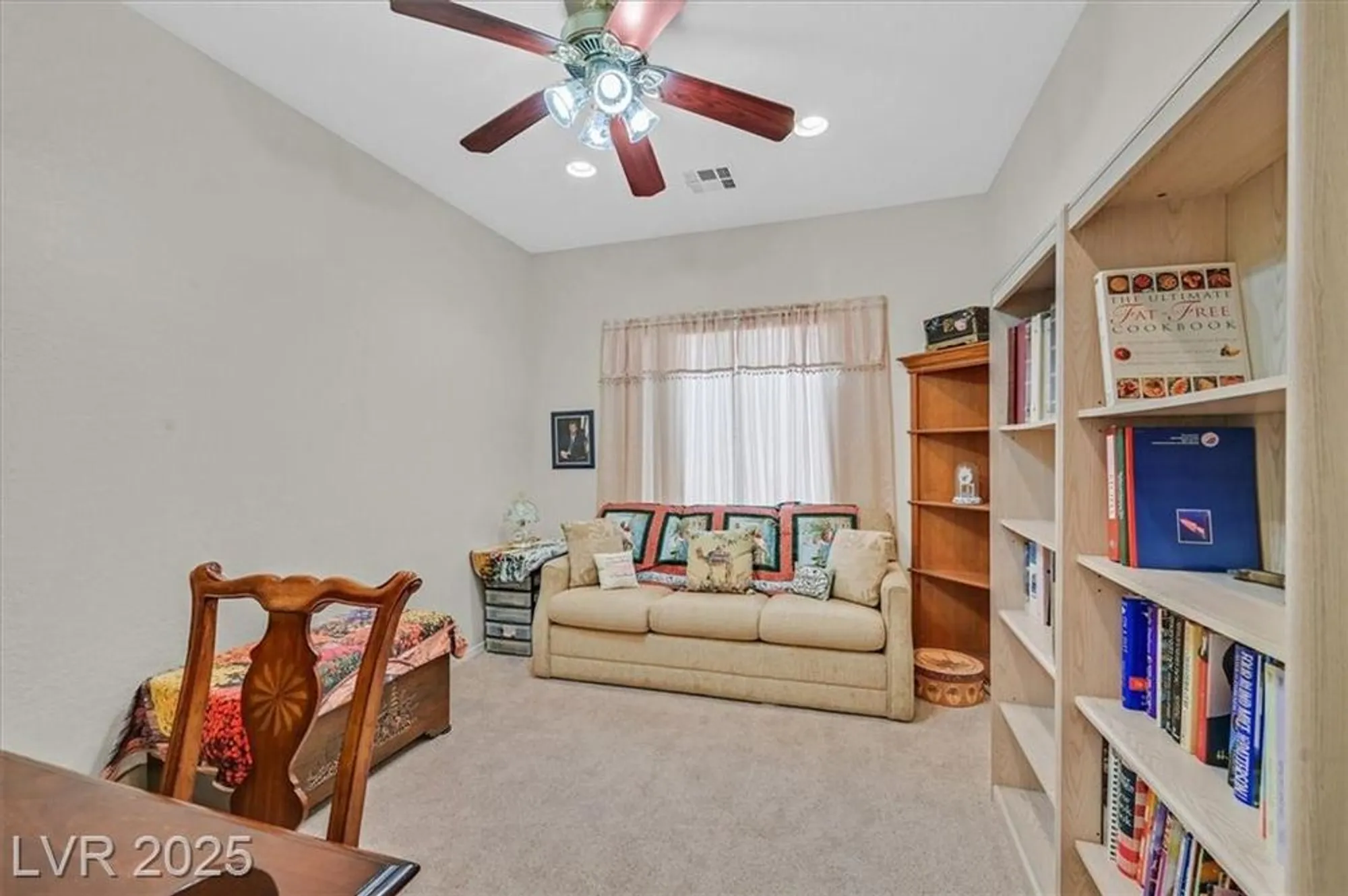 Property Slideshow image 16 of 34 | 7741 fruit dove st, North Las Vegas, NV, 89084