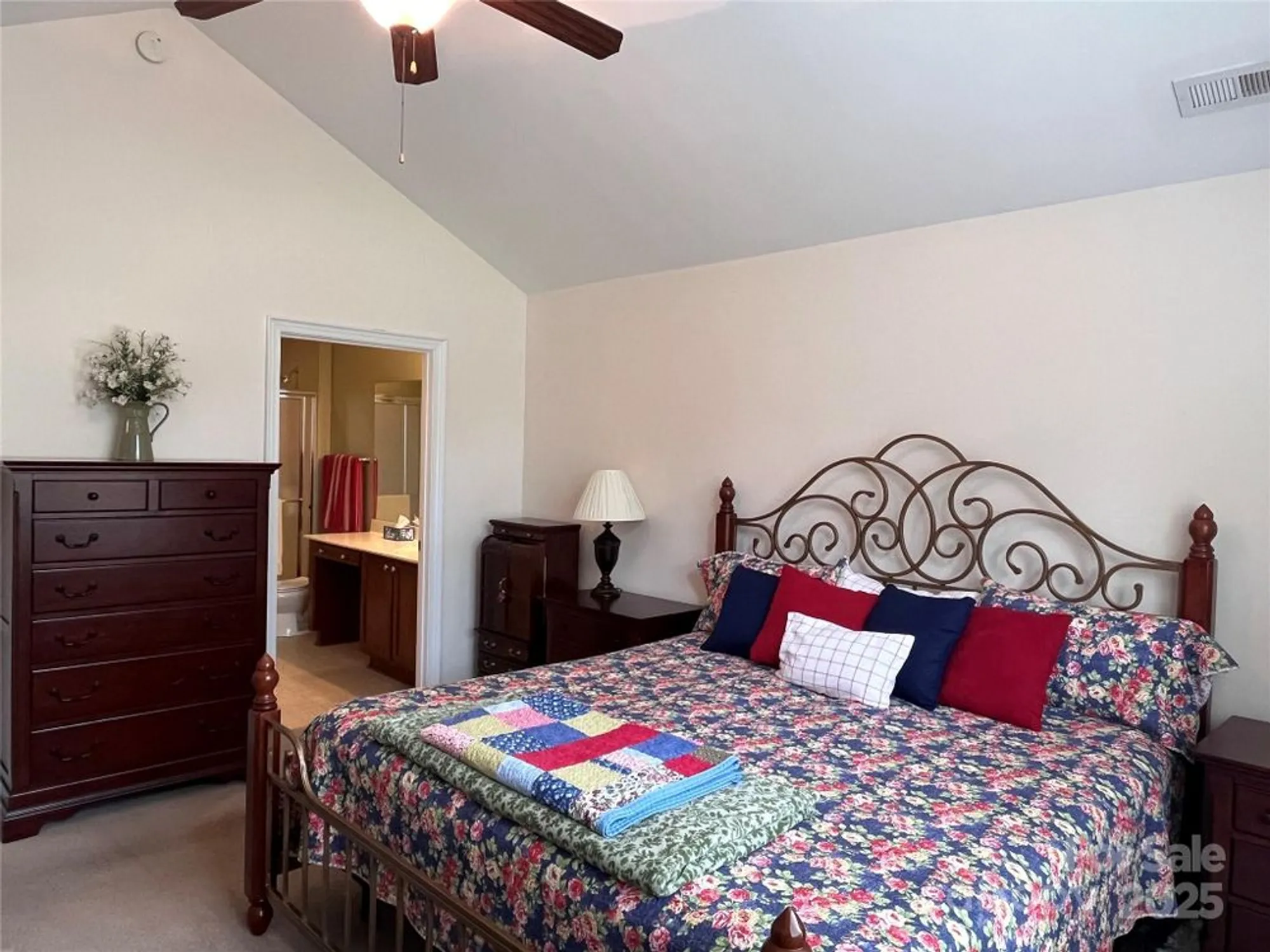 Property Slideshow image 8 of 32 | 5518 prosperity view dr, Charlotte, NC, 28269