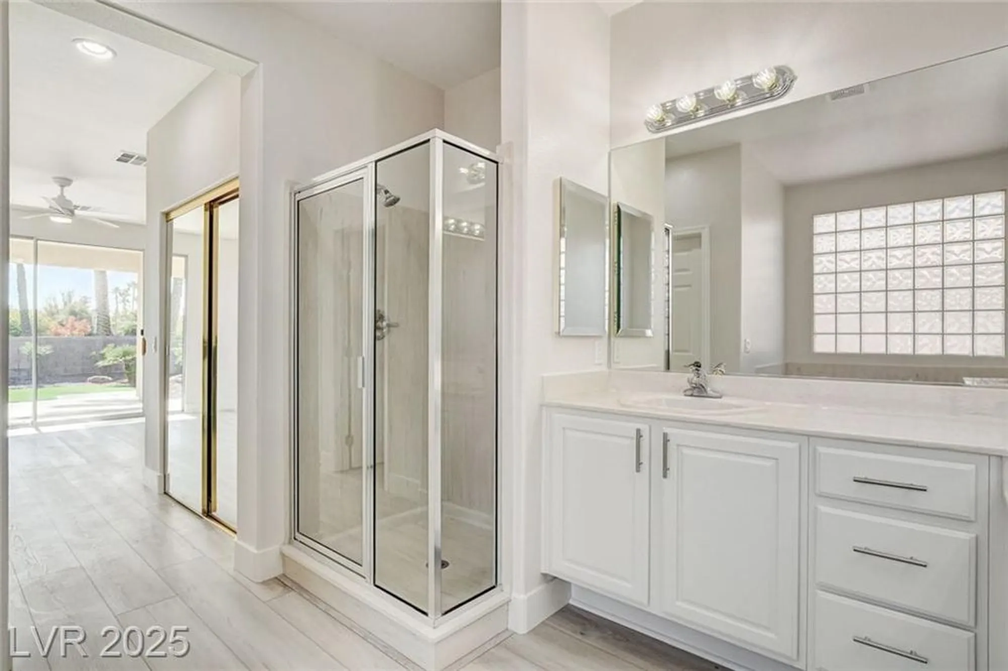 Property Slideshow image 33 of 57 | 10623 riva de fiore ave, Las Vegas, NV, 89135