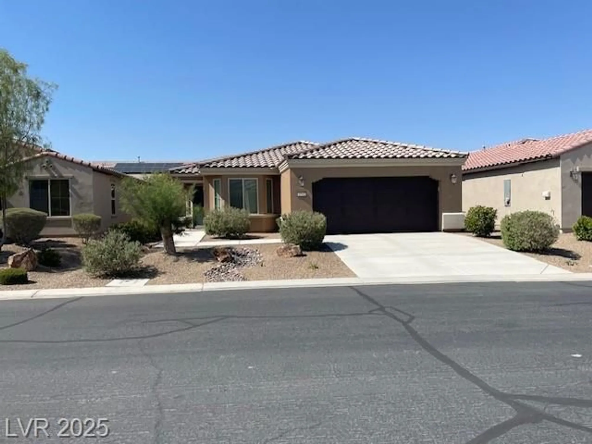 Property Slideshow image 1 of 14 | 3712 garnet heights ave, North Las Vegas, NV, 89081