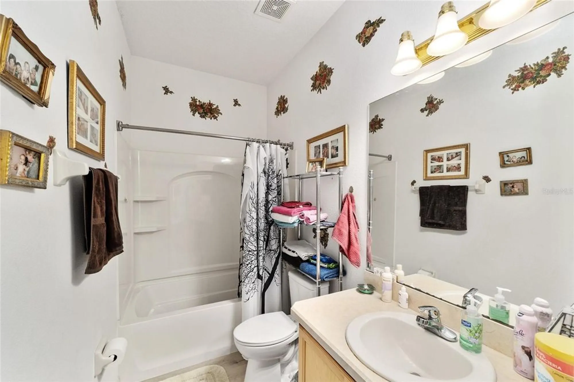 Property Slideshow image 19 of 40 | 8364 sw 79th cir, Ocala, FL, 34476