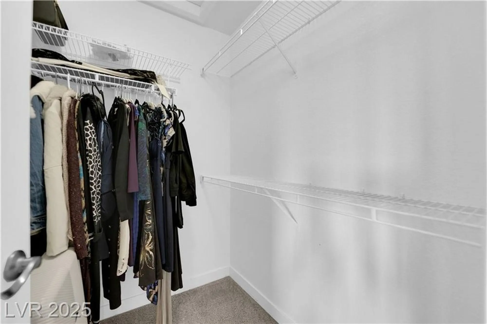 Property Slideshow image 20 of 27 | 8801 villa ridge dr, Las Vegas, NV, 89134