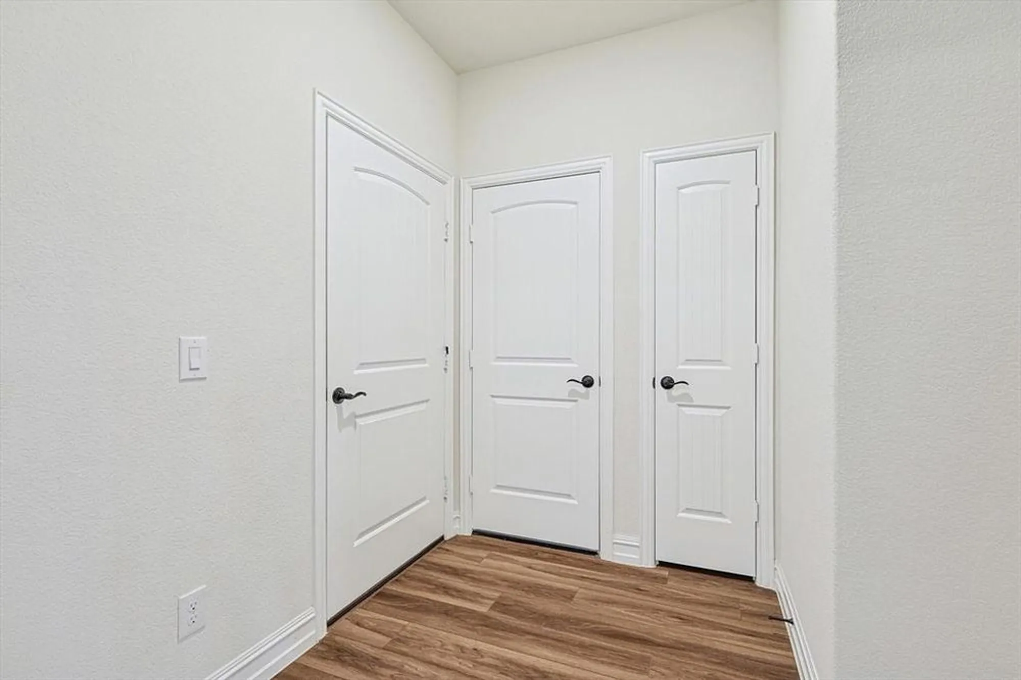 Property Slideshow image 8 of 33 | 948 memorial dr, Aubrey, TX, 76227