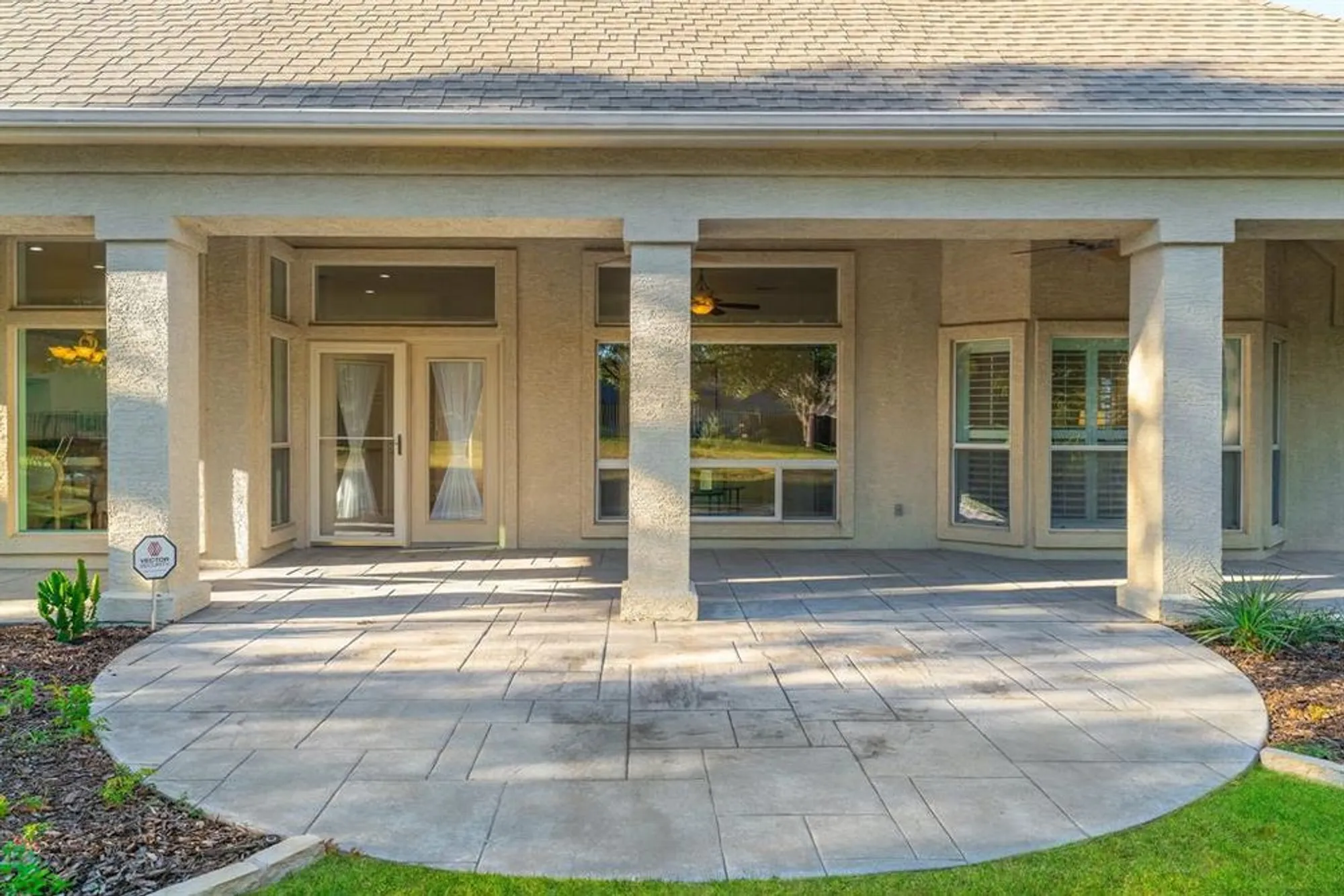 Property Slideshow image 34 of 40 | 10605 murray s johnson st, Denton, TX, 76207