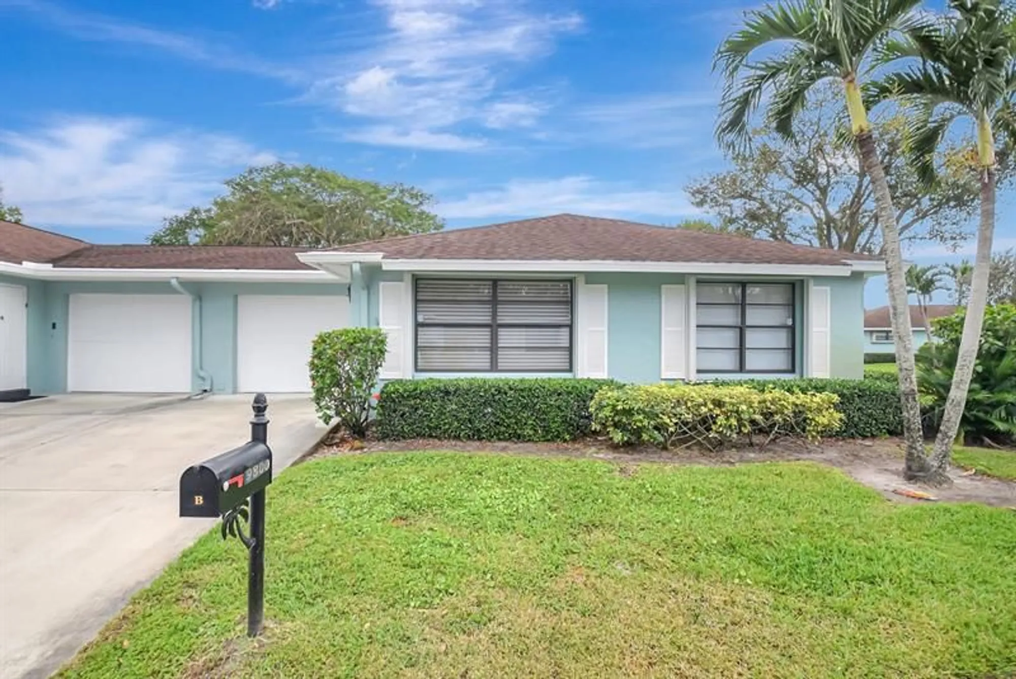 Property Slideshow image 1 of 66 | 9800 pecan tree dr b, Boynton Beach, FL, 33436