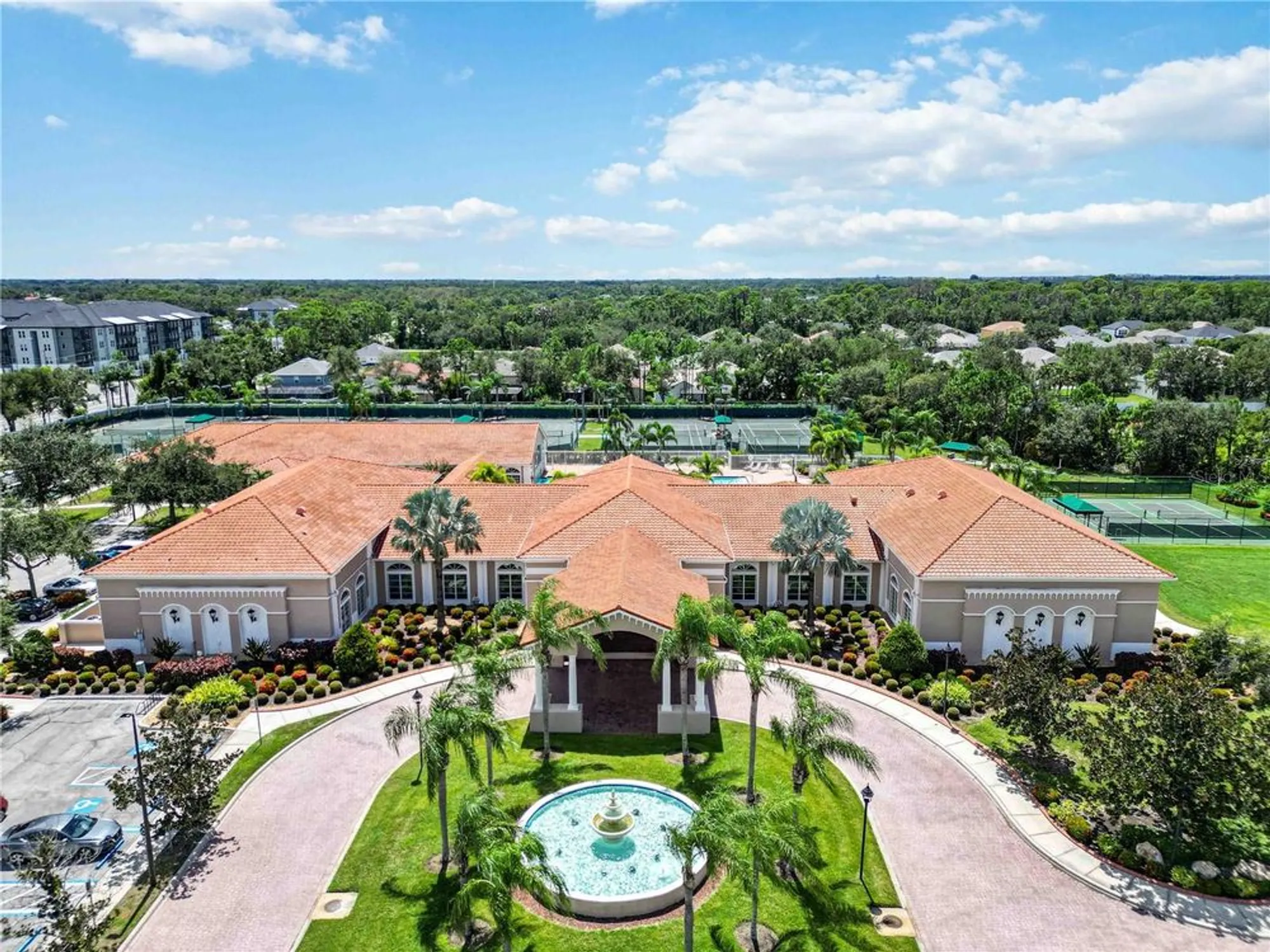 Property Slideshow image 26 of 29 | 6531 43rd ct, Sarasota, FL, 34243