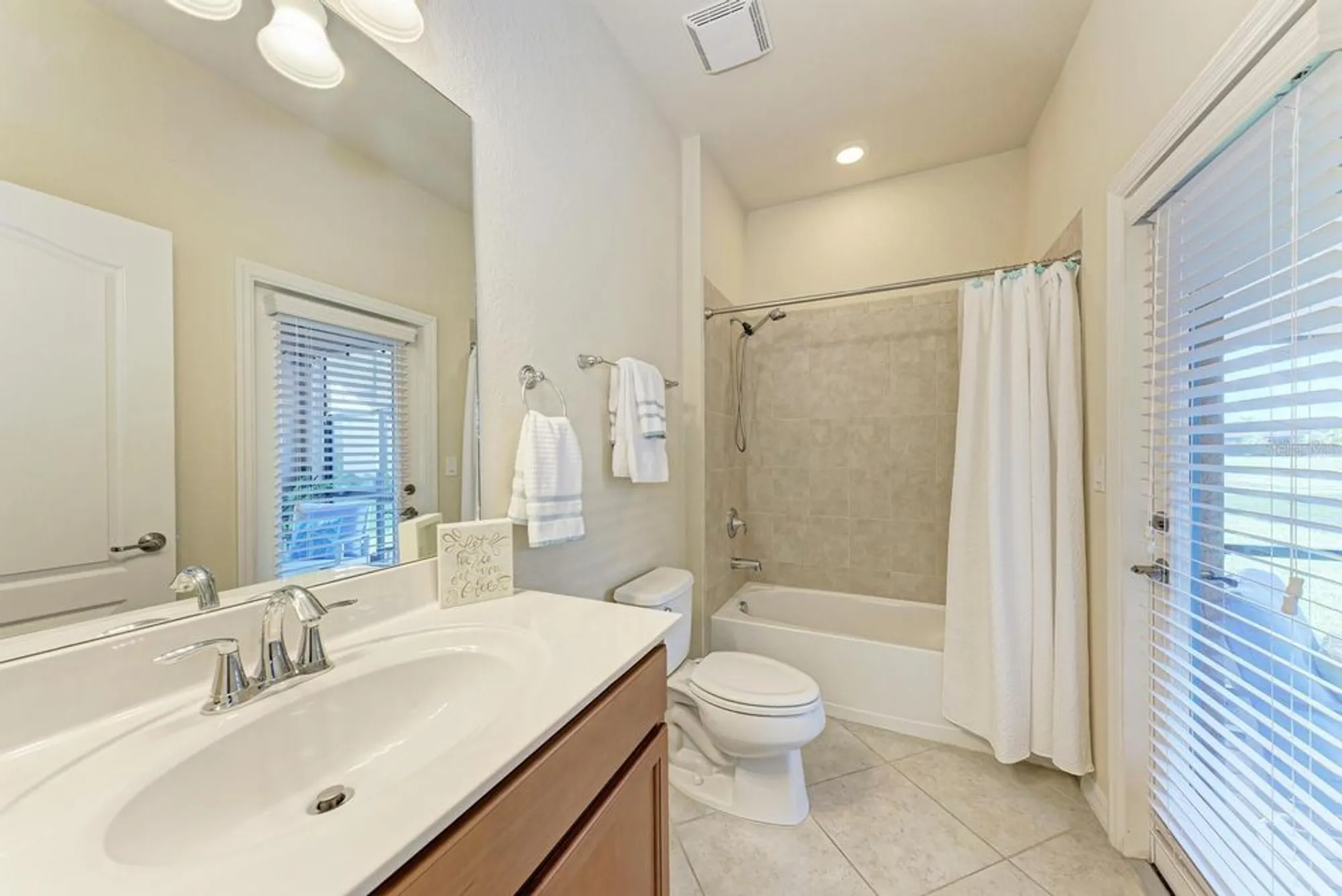Property Slideshow image 29 of 80 | 135 sweet tree st, Bradenton, FL, 34212