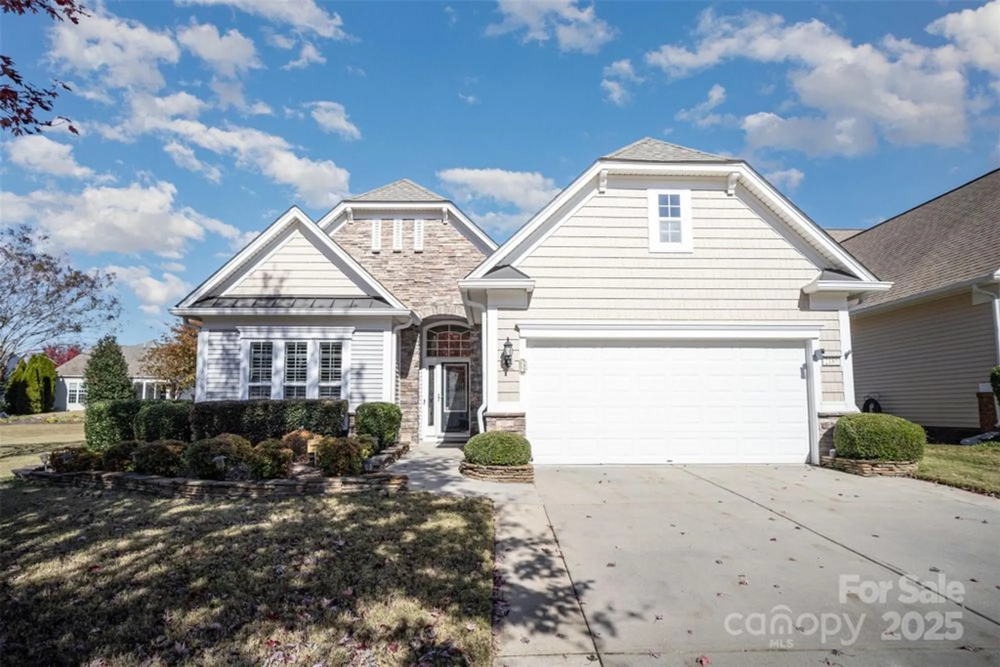 Property Slideshow image 2 of 47 | 2185 hartwell ln, Fort Mill, SC, 29707