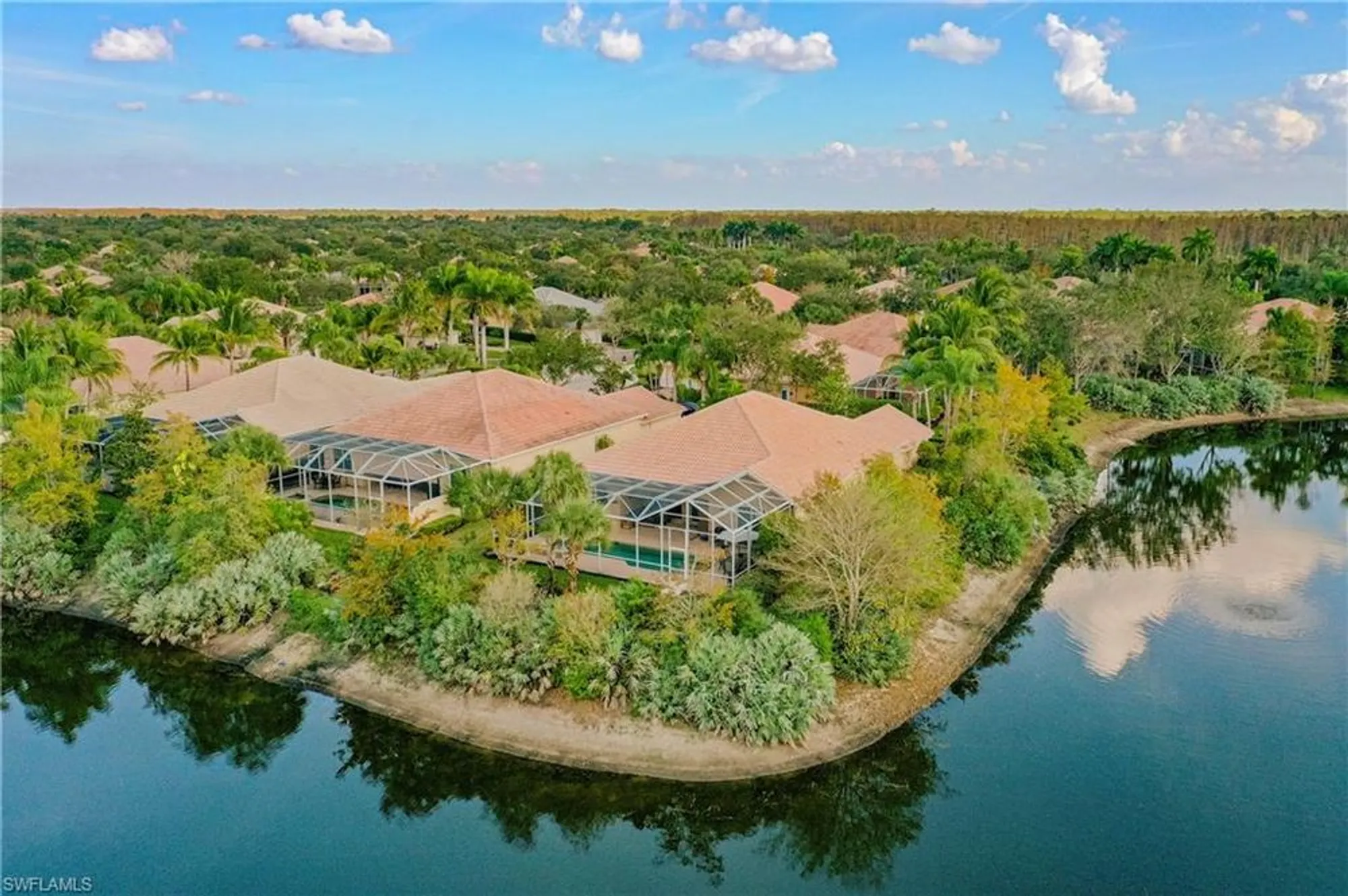 Property Slideshow image 2 of 43 | 28908 zamora ct, Bonita Springs, FL, 34135