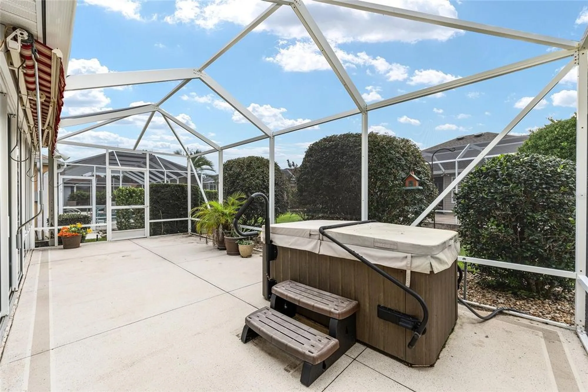 Property Slideshow image 43 of 53 | 17394 se 72nd deer run ave, The Villages, FL, 32162